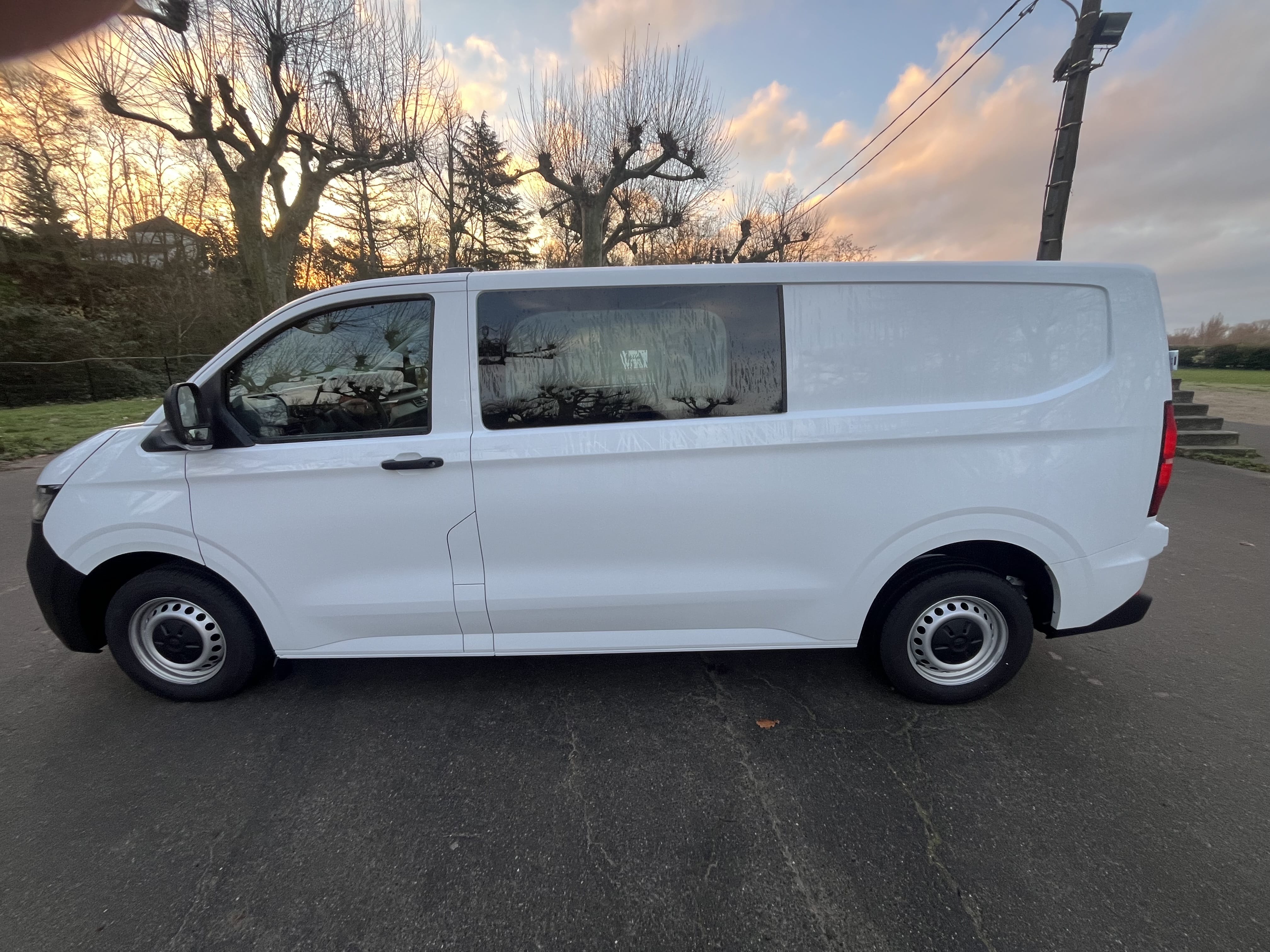 Volkswagen Transporter avec 5 places, 2025, Diesel, automatique