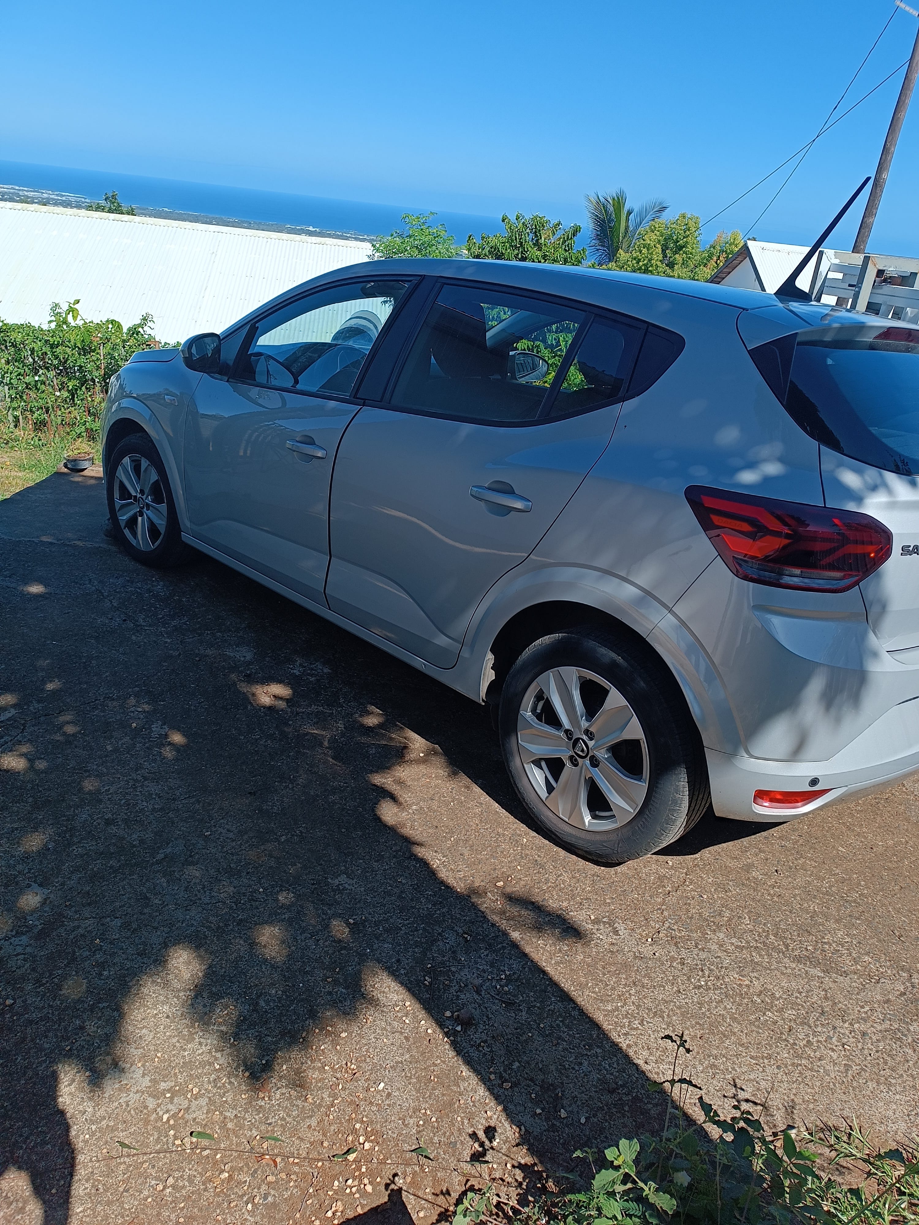 Dacia Sandero avec Caméra de recul