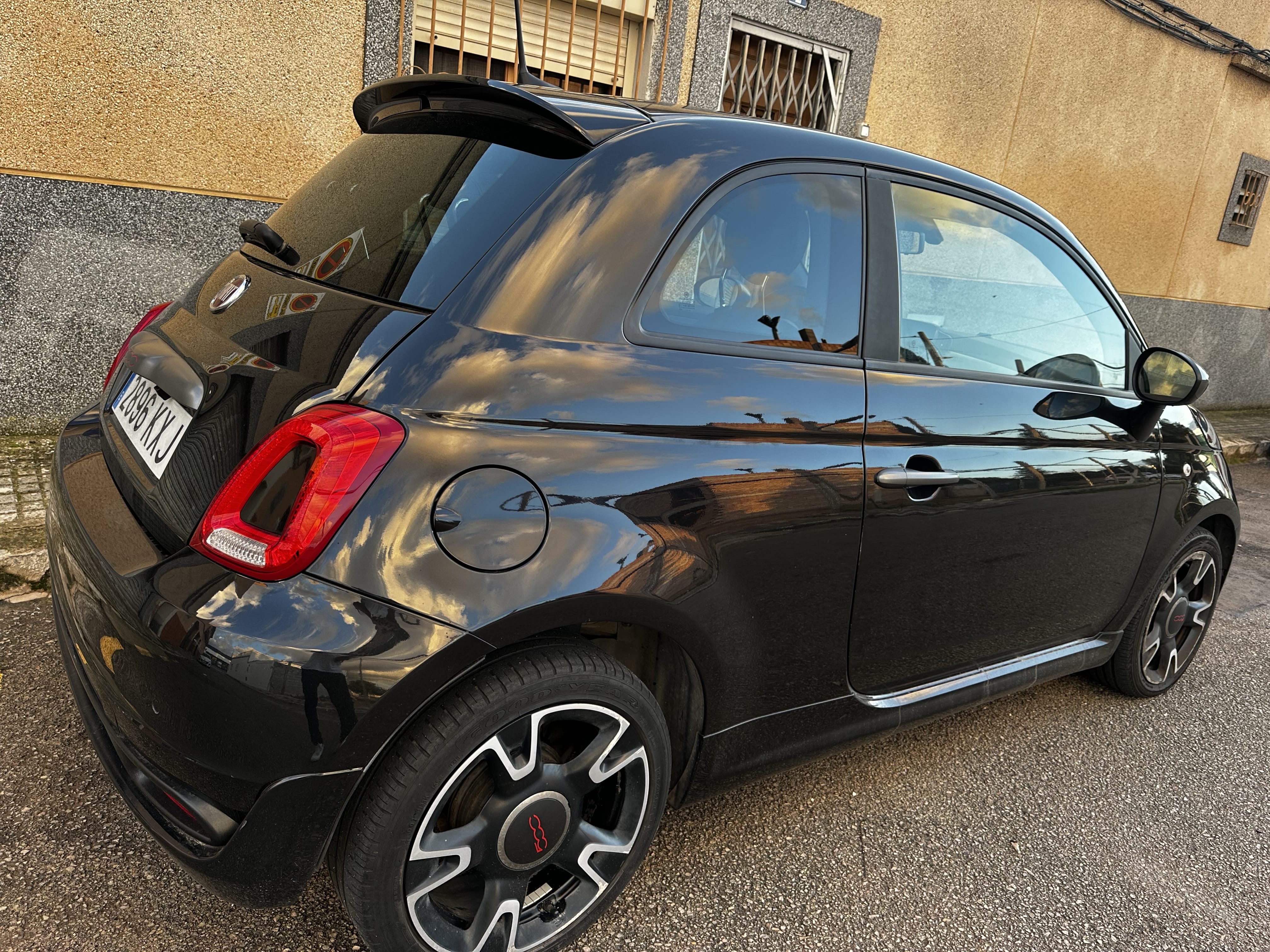 Fiat 500 Sport med GPS
