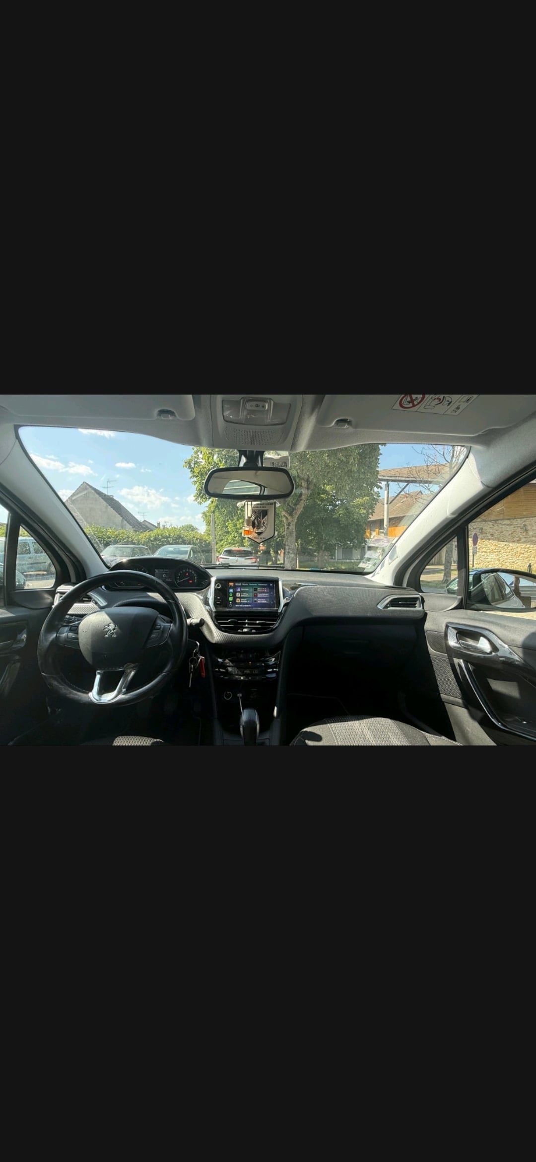 Peugeot 208 avec Climatisation