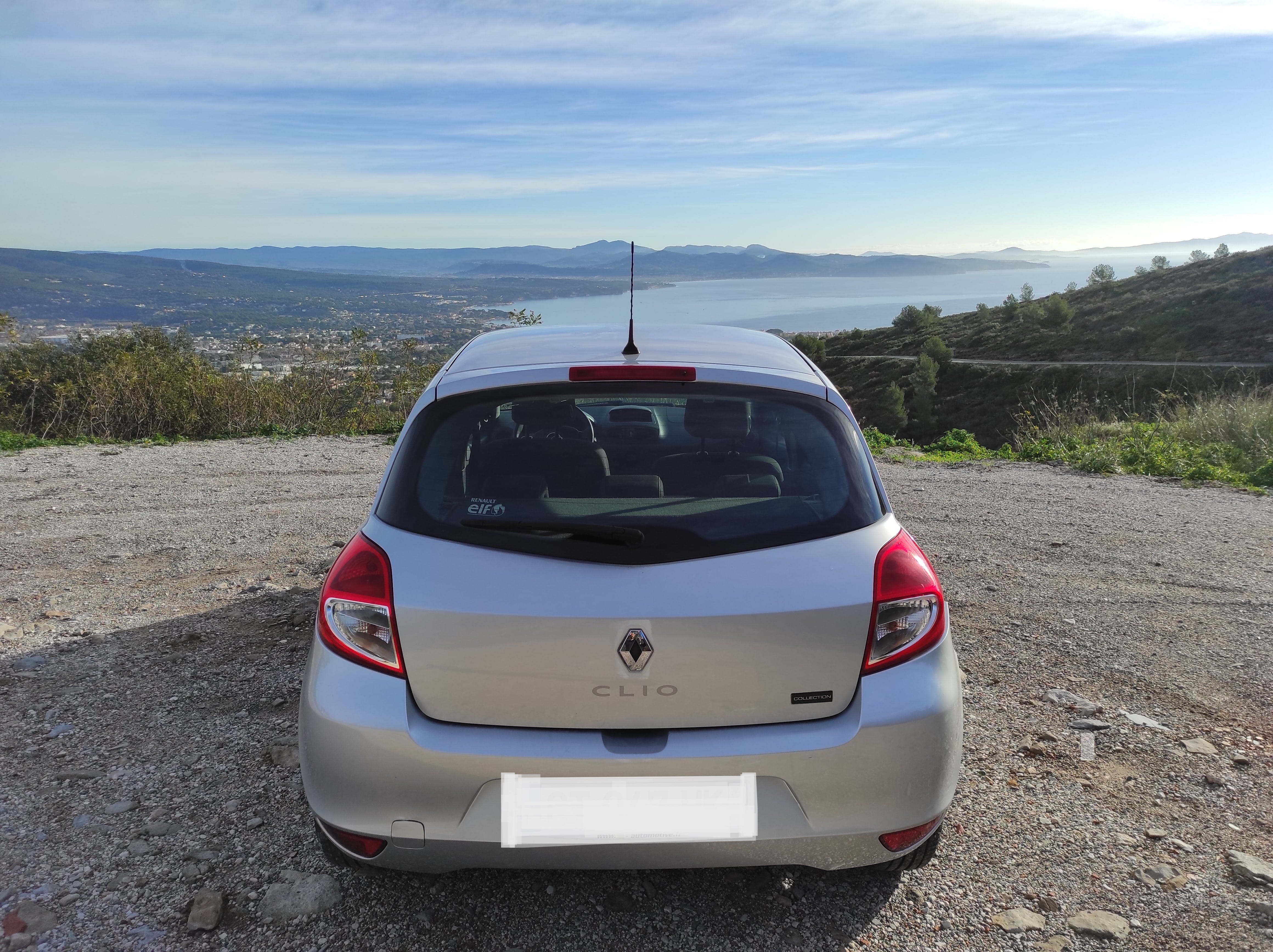 Renault Clio avec Entrée audio / iPod