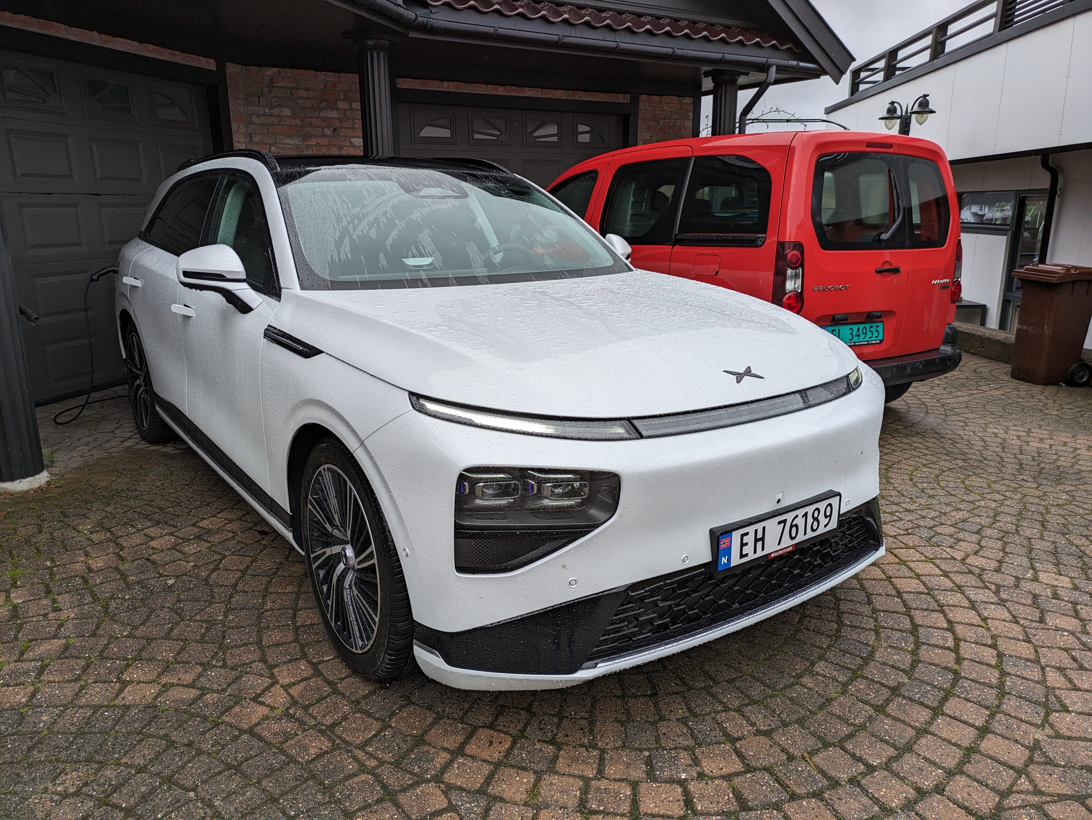 Xpeng G9 AWD Performance G9 AWD Performance Exclusive med GPS