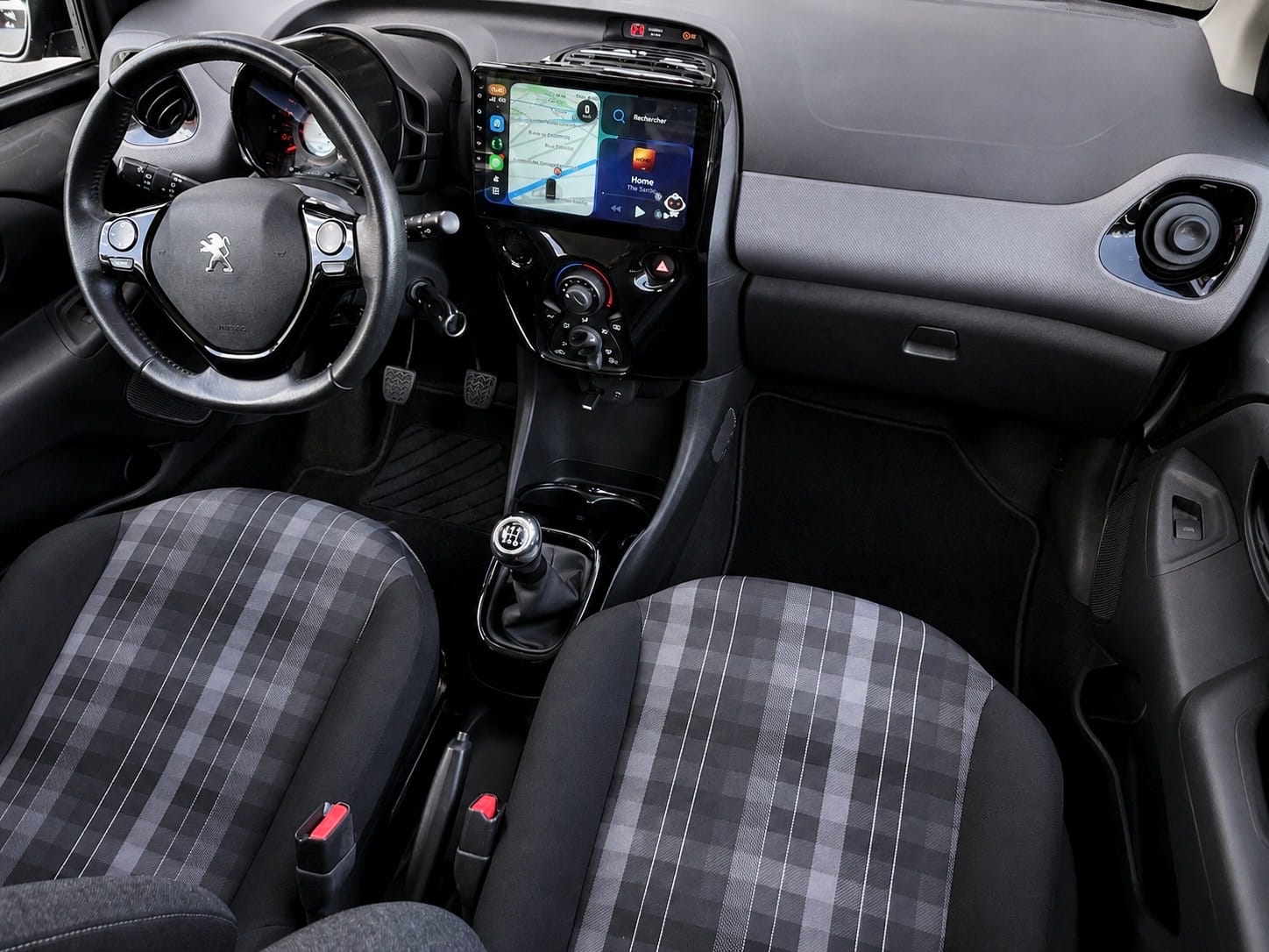 Peugeot 108 CARPLAY / ANDROID AUTO avec Audio Bluetooth