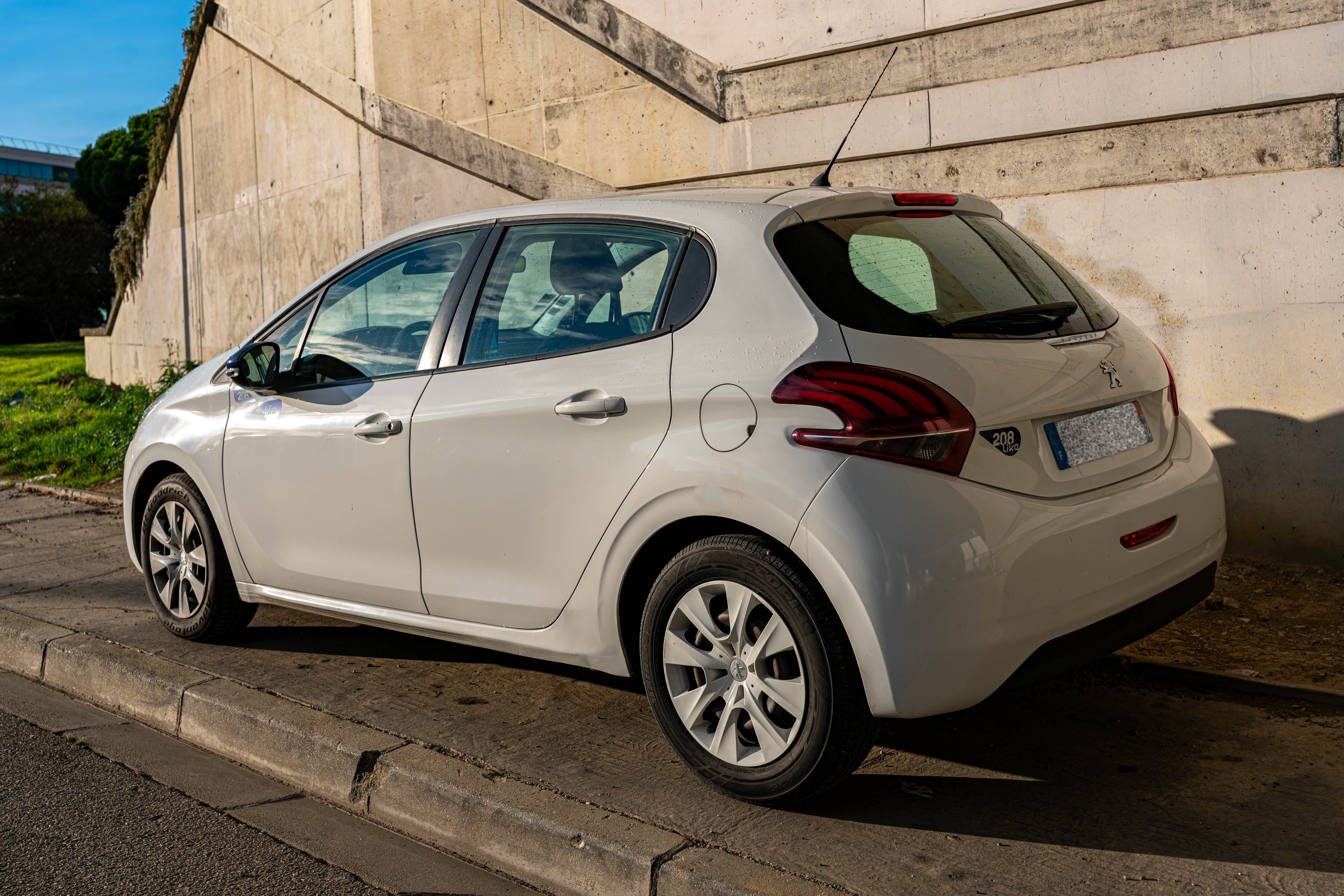 Peugeot 208 avec Régulateur de vitesse