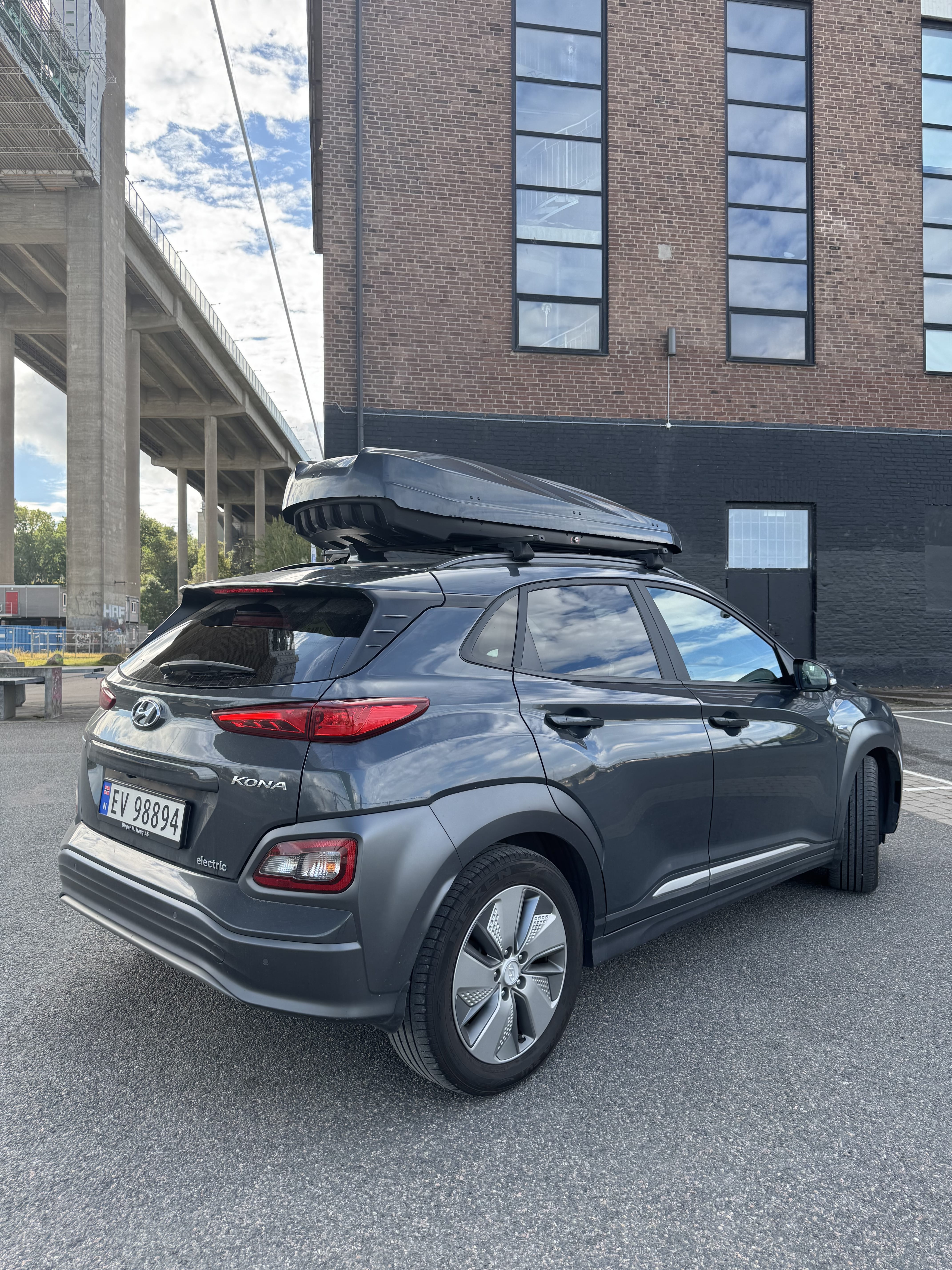 Hyundai Kona Electric med Dashcam