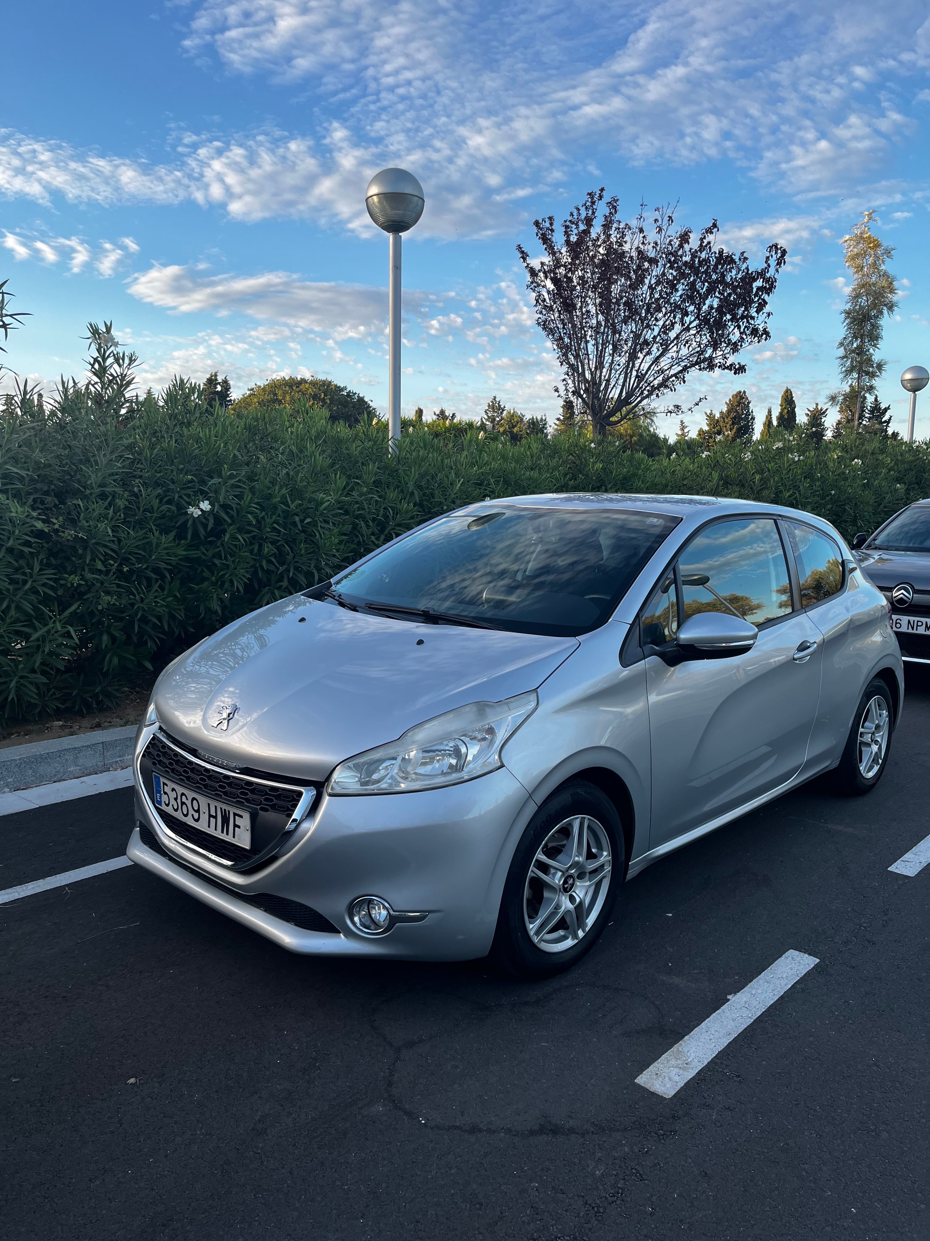 Peugeot 208, 2014, Gasolina 95