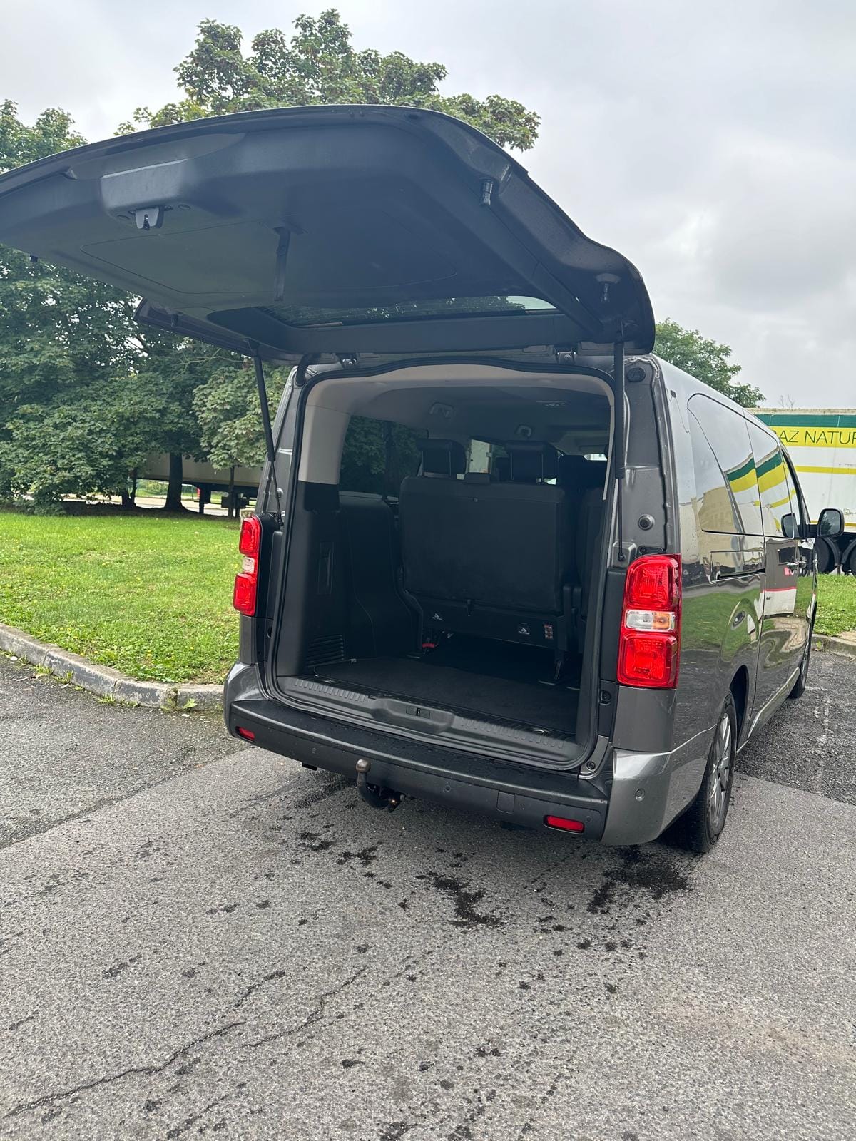 Citroen SpaceTourer COMBI 2.0 BLUEHDI 150 S&S BUSINESS BV6 avec Coffre de toit