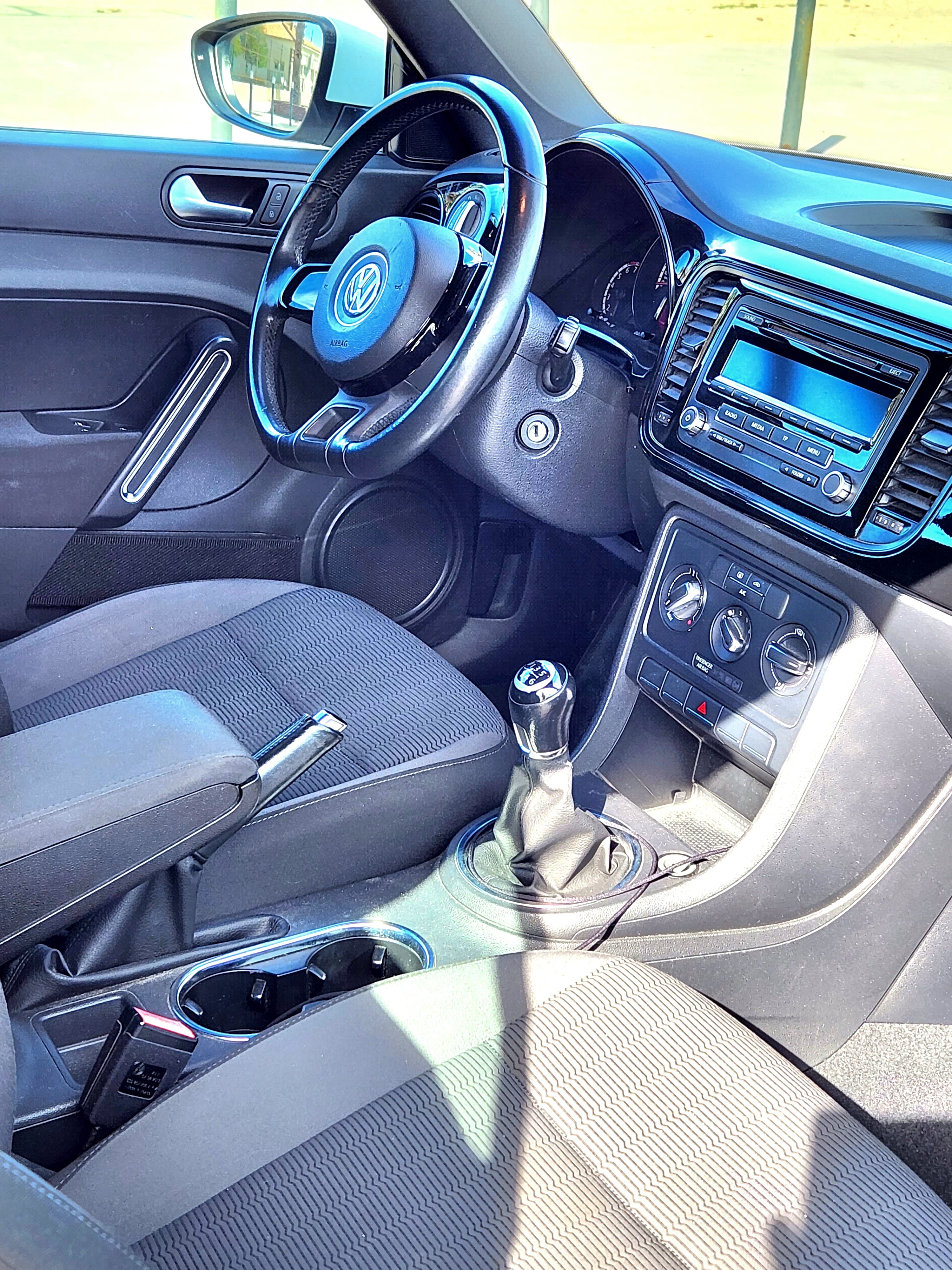 Volkswagen Coccinelle Cabriolet  Bi carburation Ethanol E85 avec Siège bébé