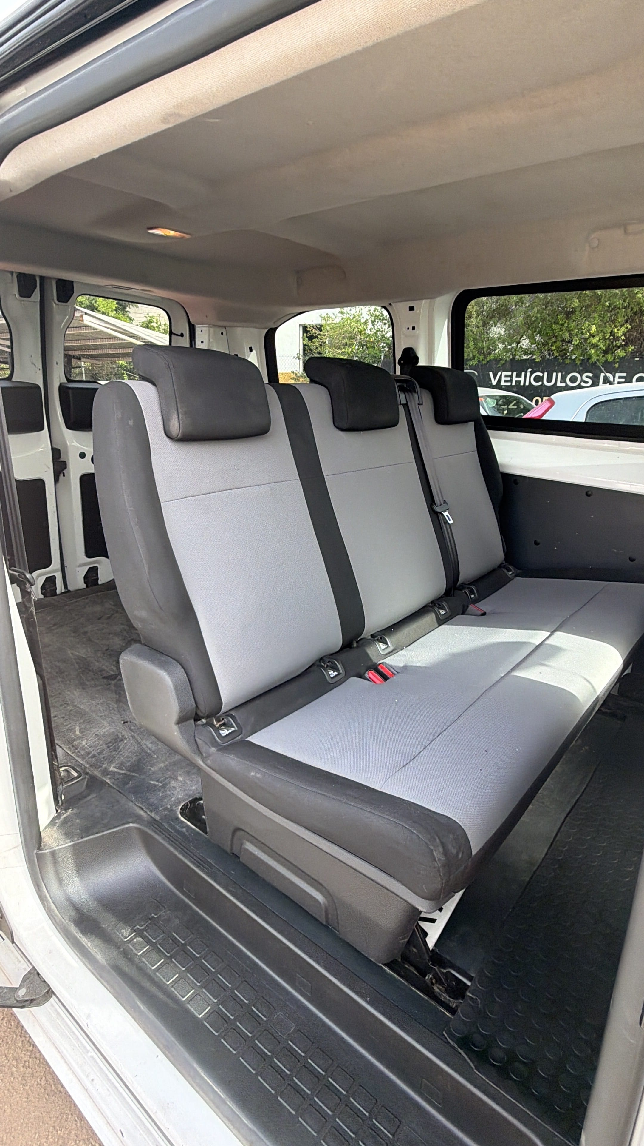 Peugeot Expert Combi con Silla infantil
