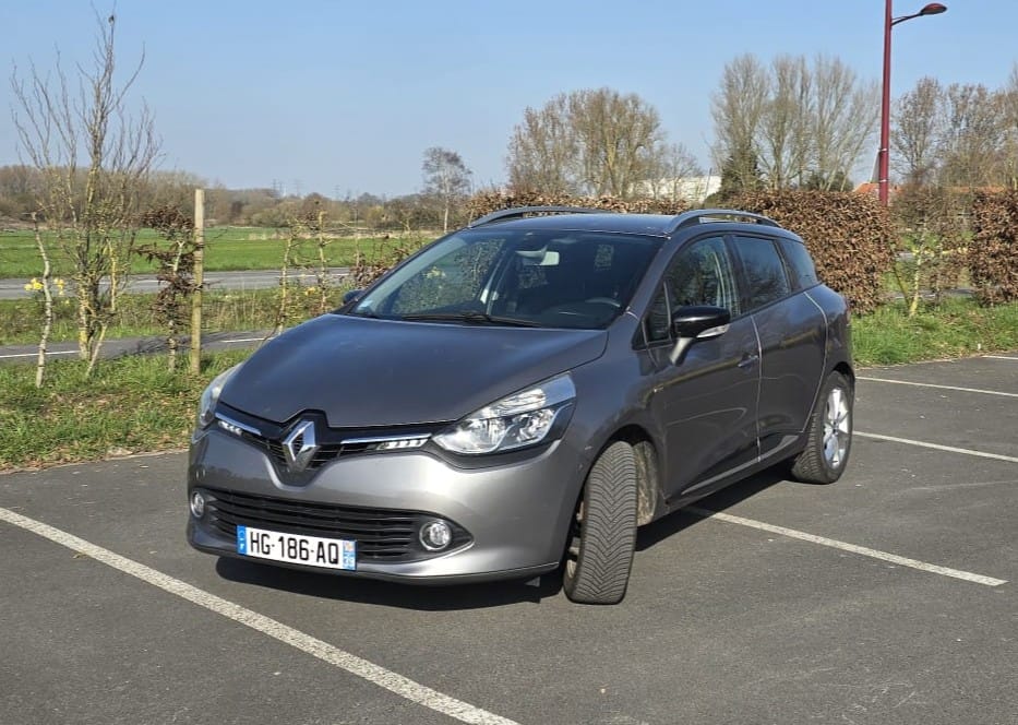 Renault Clio 4 Break 2016 0.9 TCe Limited, 2016, Essence 95