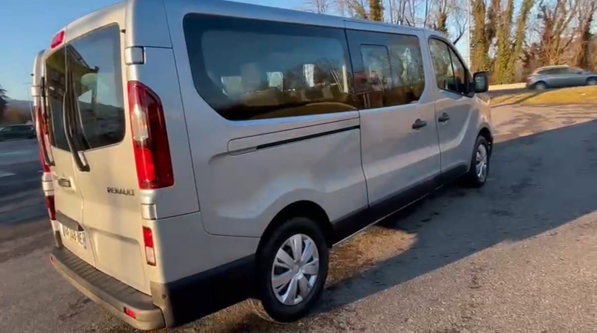 Renault Trafic Passenger avec Android Auto