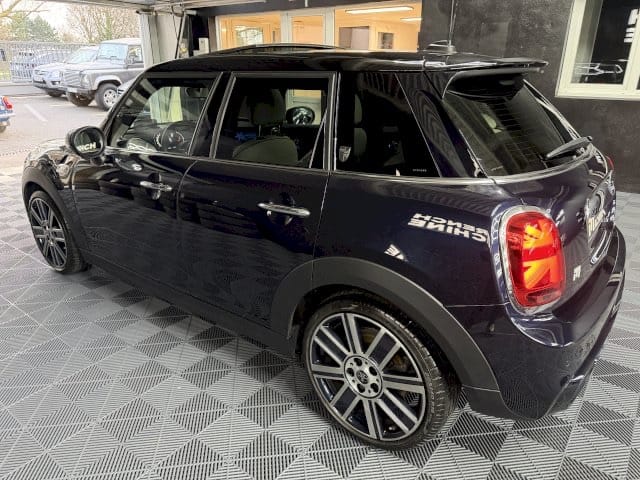 Mini Cooper S 5 Portes avec Caméra de recul