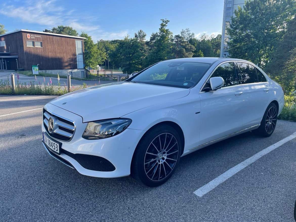 Mercedes-Benz E-Klasse med Cruisekontroll