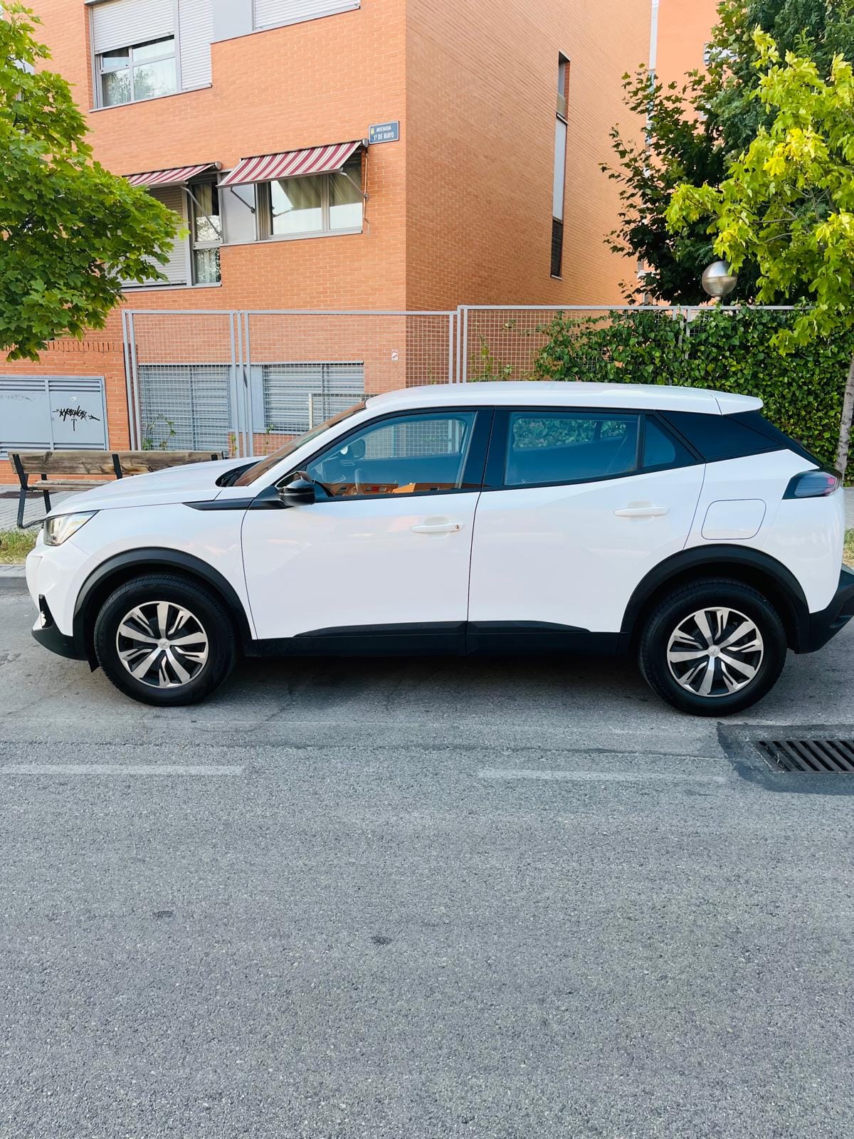 Peugeot 2008 con Aire acondicionado