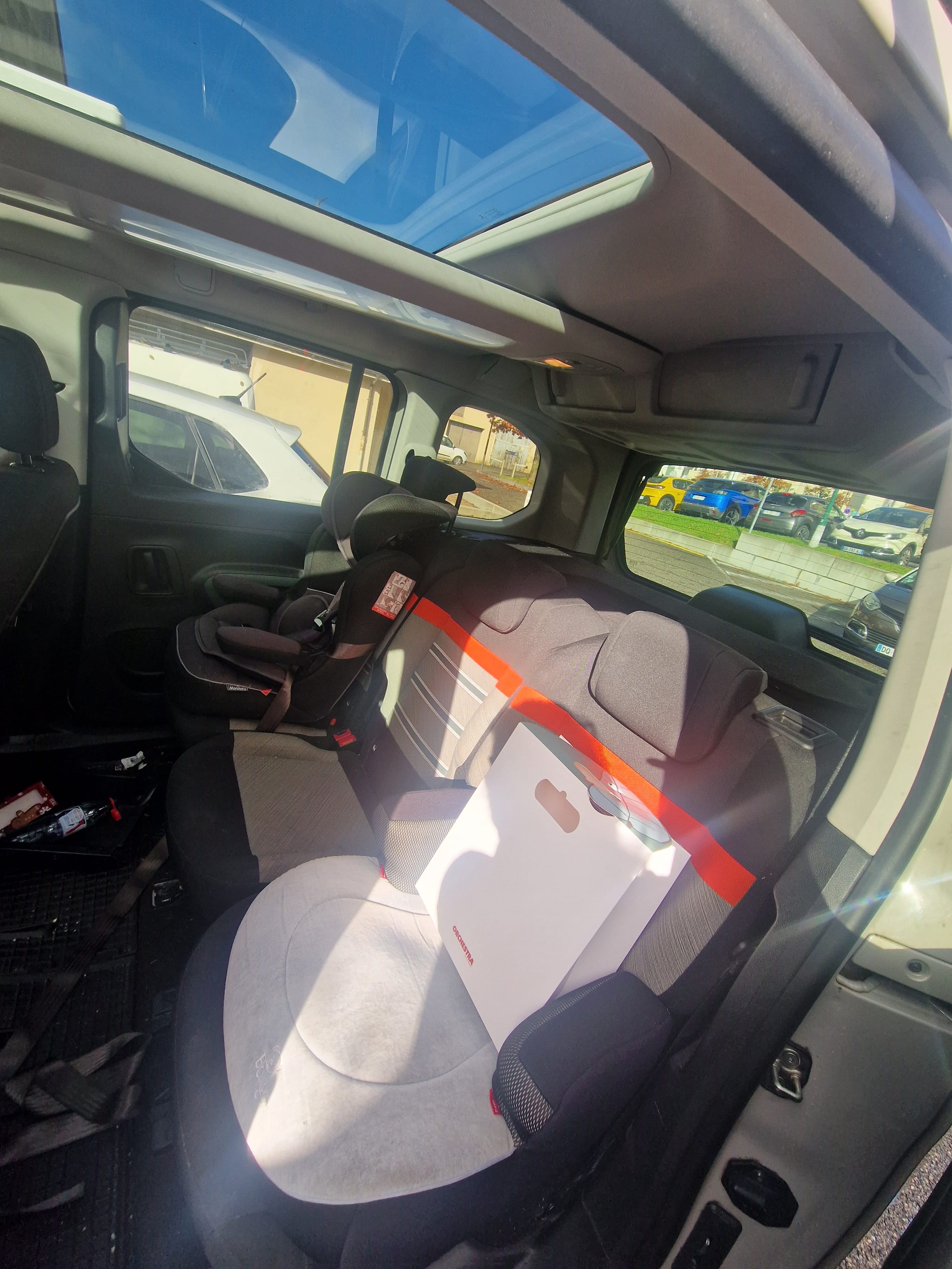 Citroen Berlingo Multispace avec Siège bébé