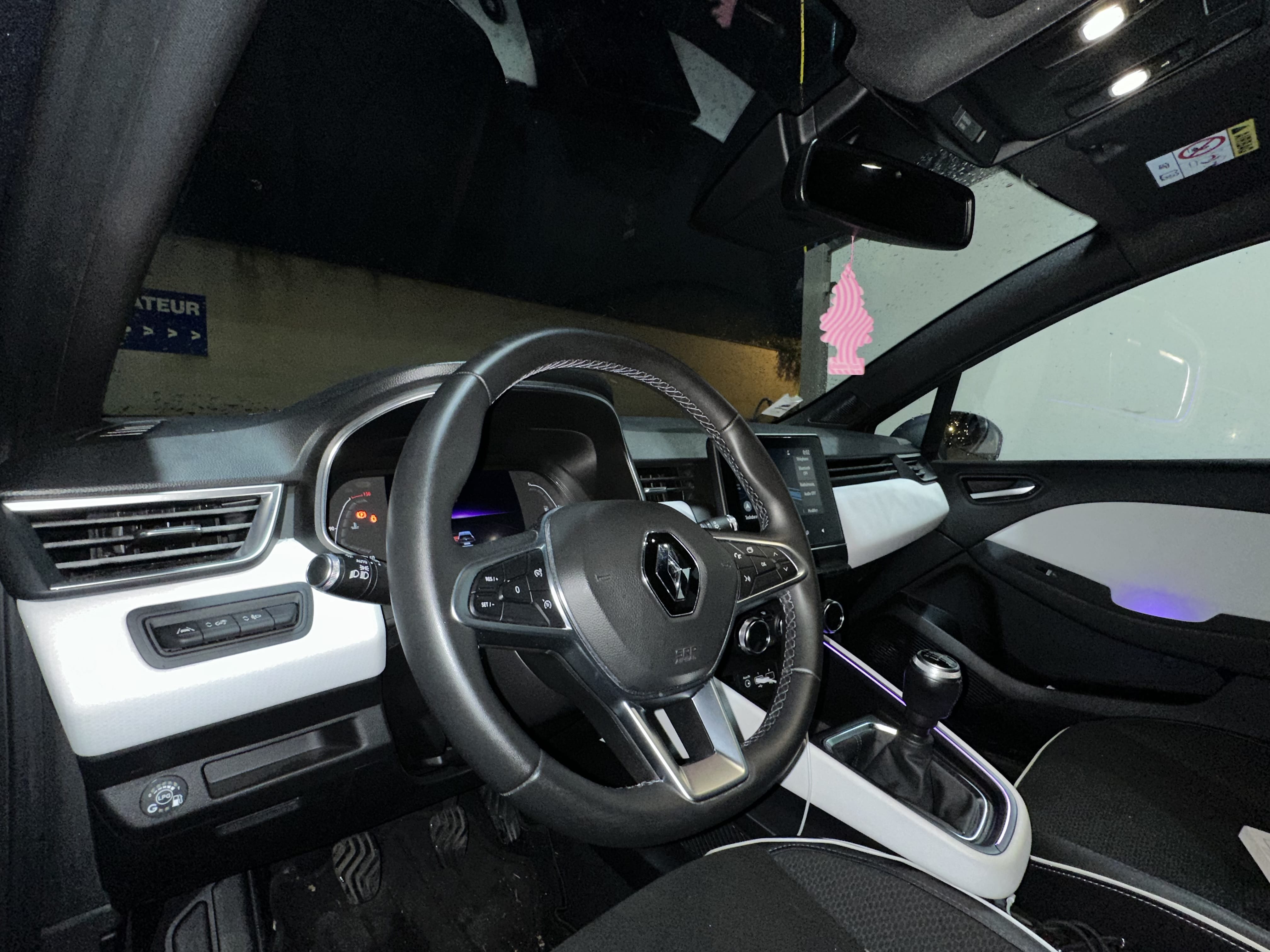 Renault Clio avec Régulateur de vitesse