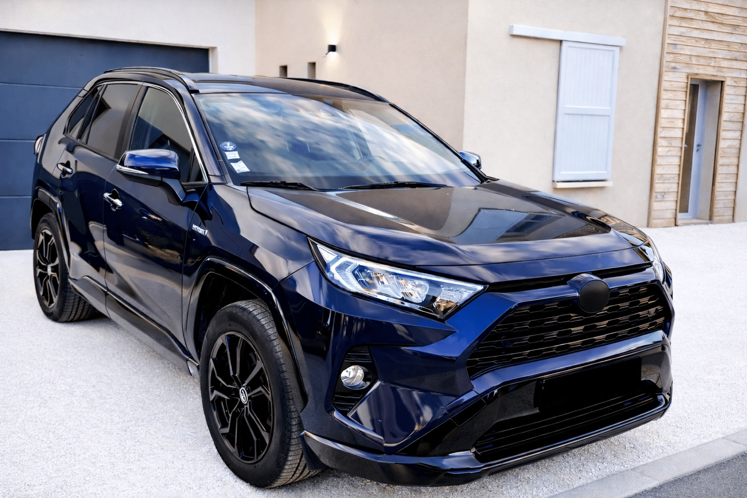 Toyota Rav4 Hybride 2.5 avec GPS