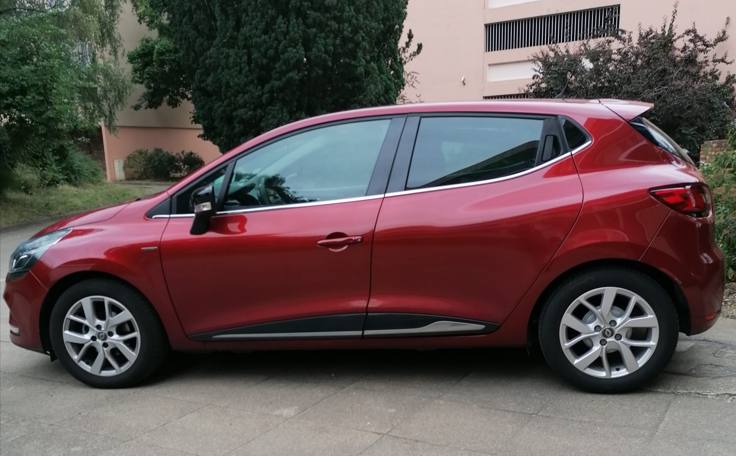 Renault Clio avec Climatisation