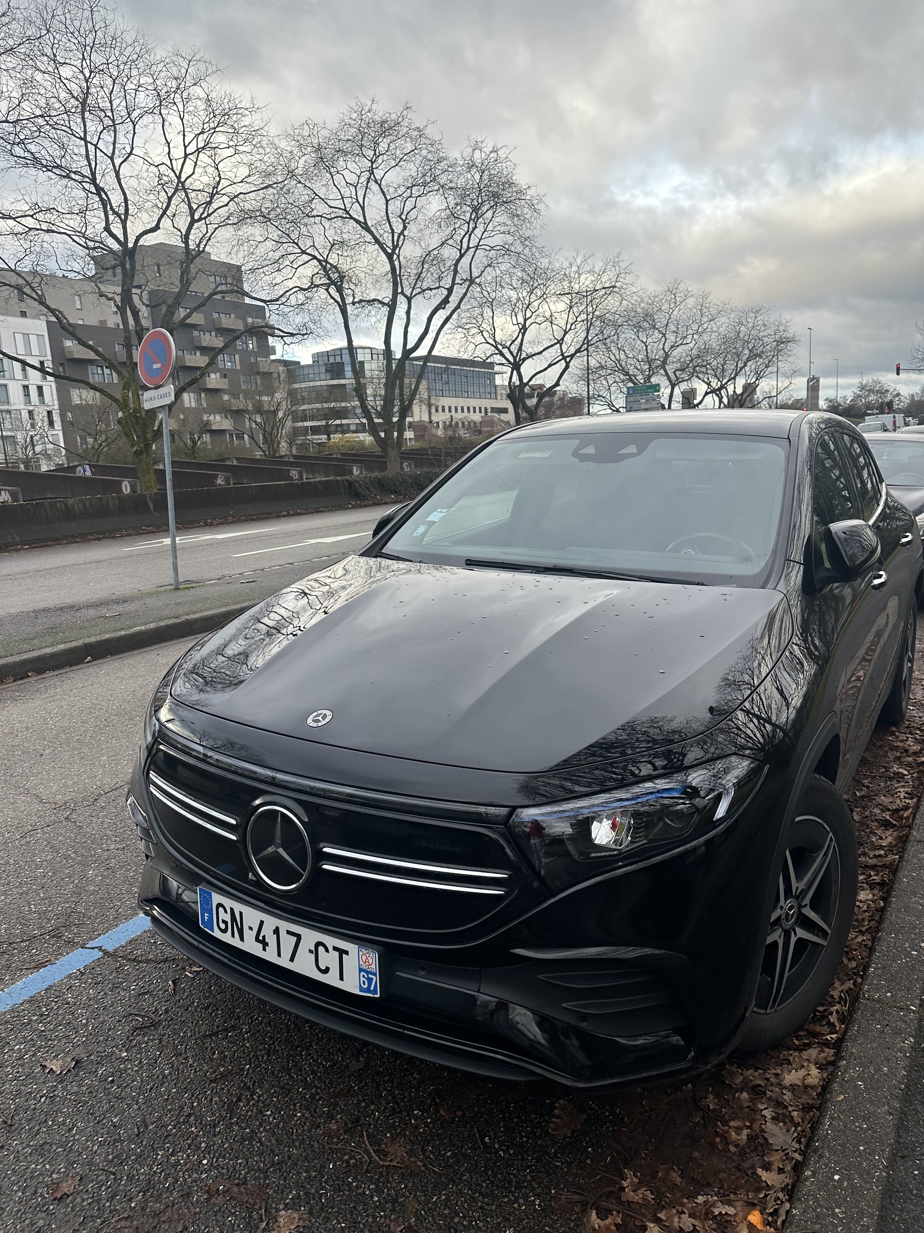 Mercedes-Benz EQA avec Climatisation