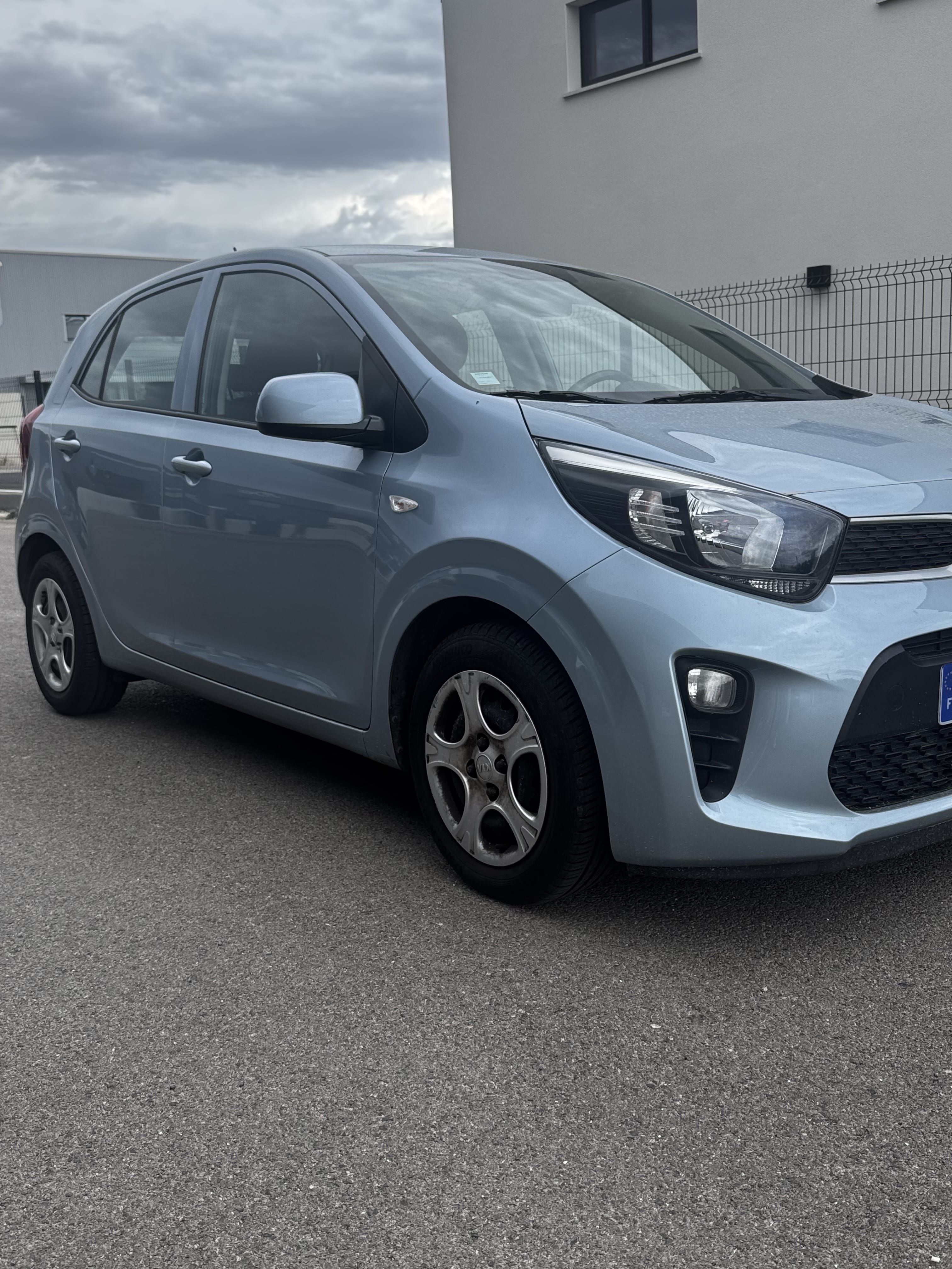 Kia Picanto 1.0 avec Climatisation
