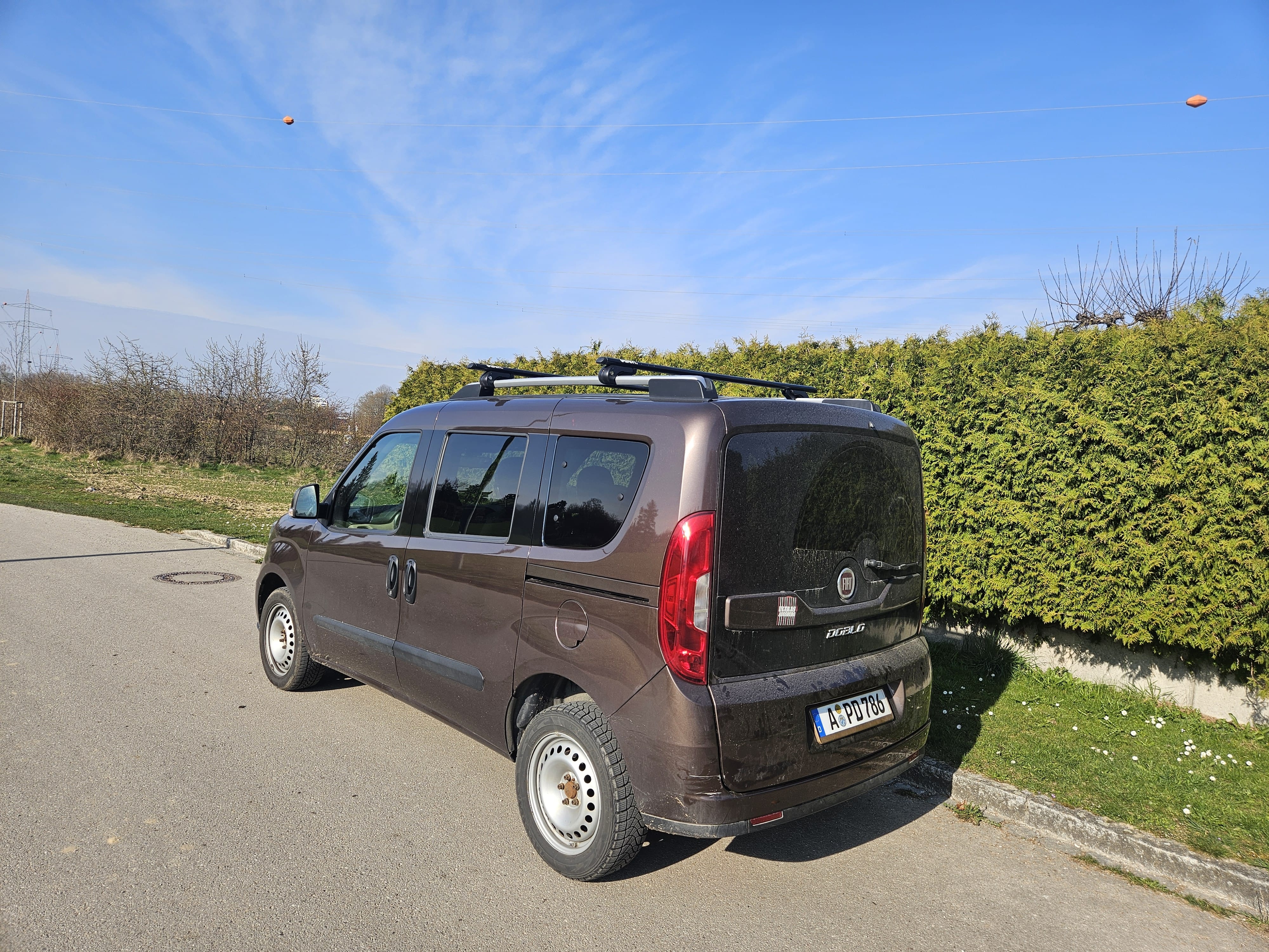 Fiat Doblo mit Kindersitz