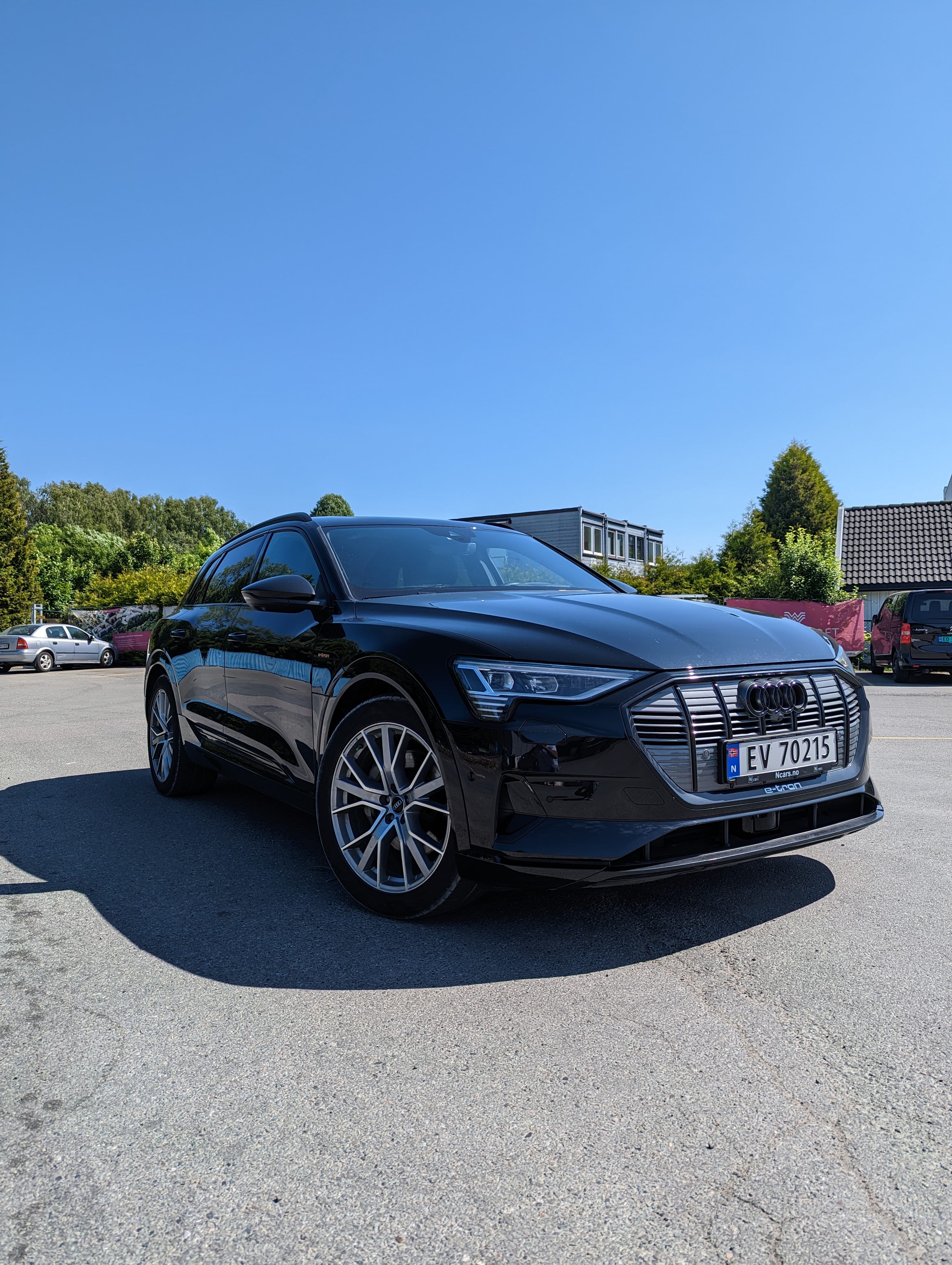 Audi e-tron, 2019, Elektrisk, automatisk