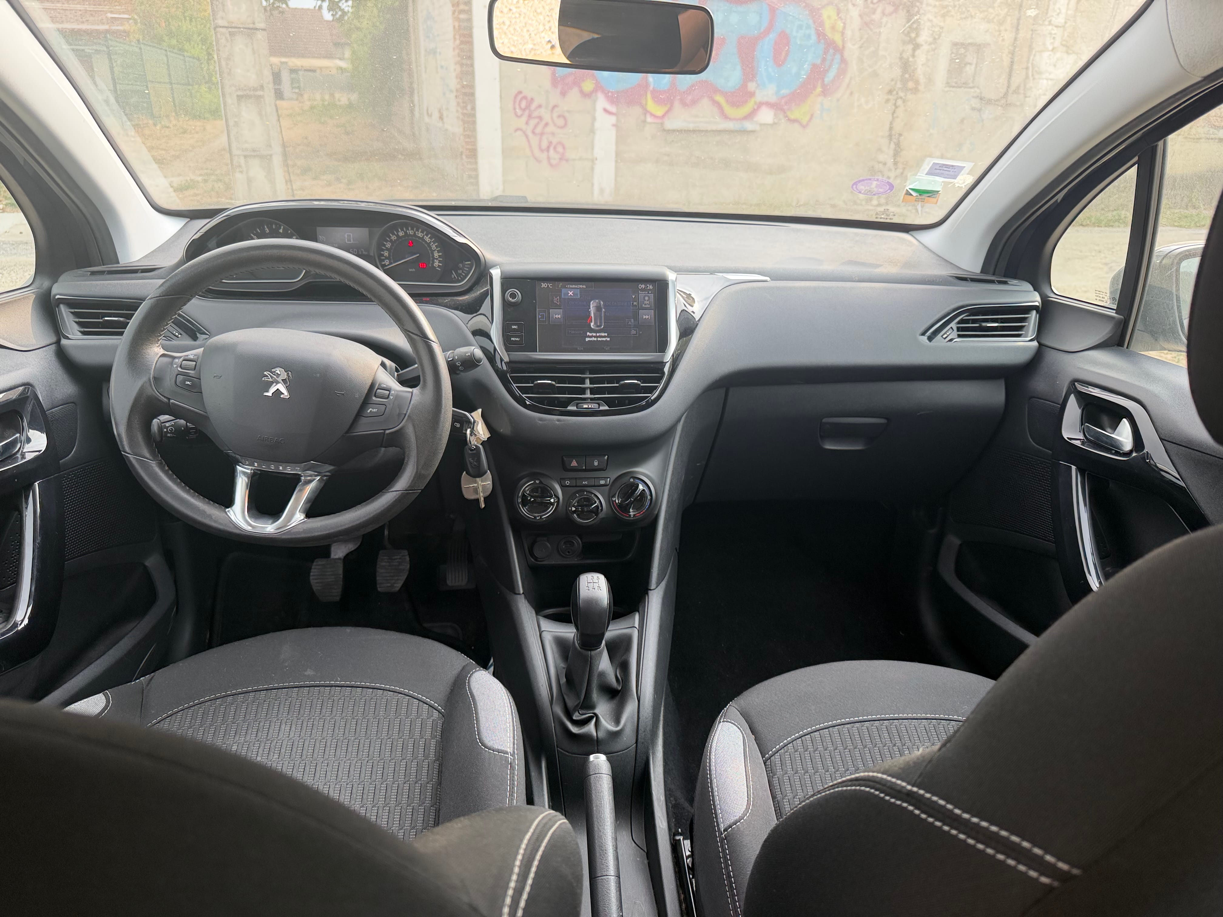Peugeot 208 avec Régulateur de vitesse