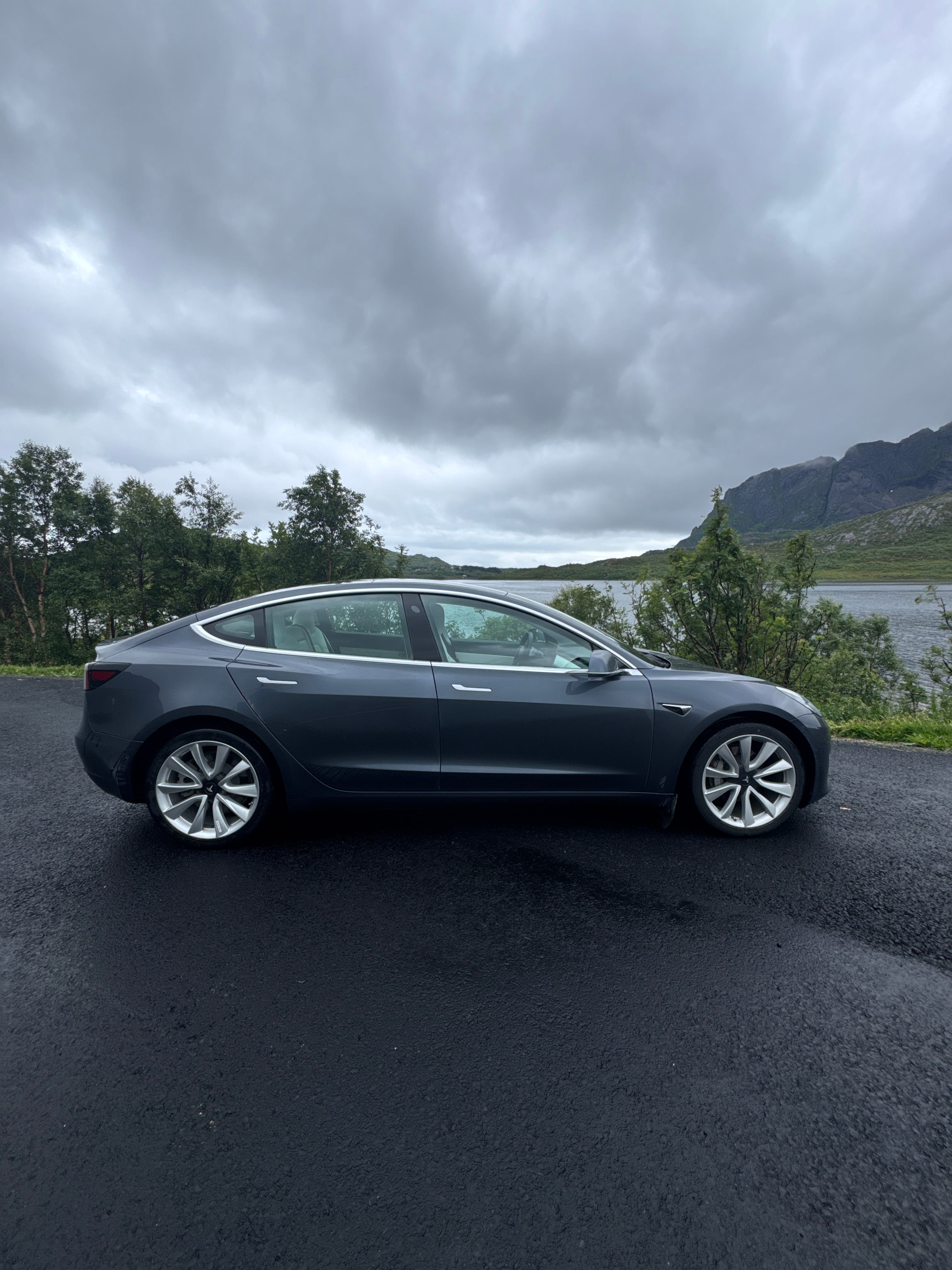Tesla Model 3 Long Range med Aircondition