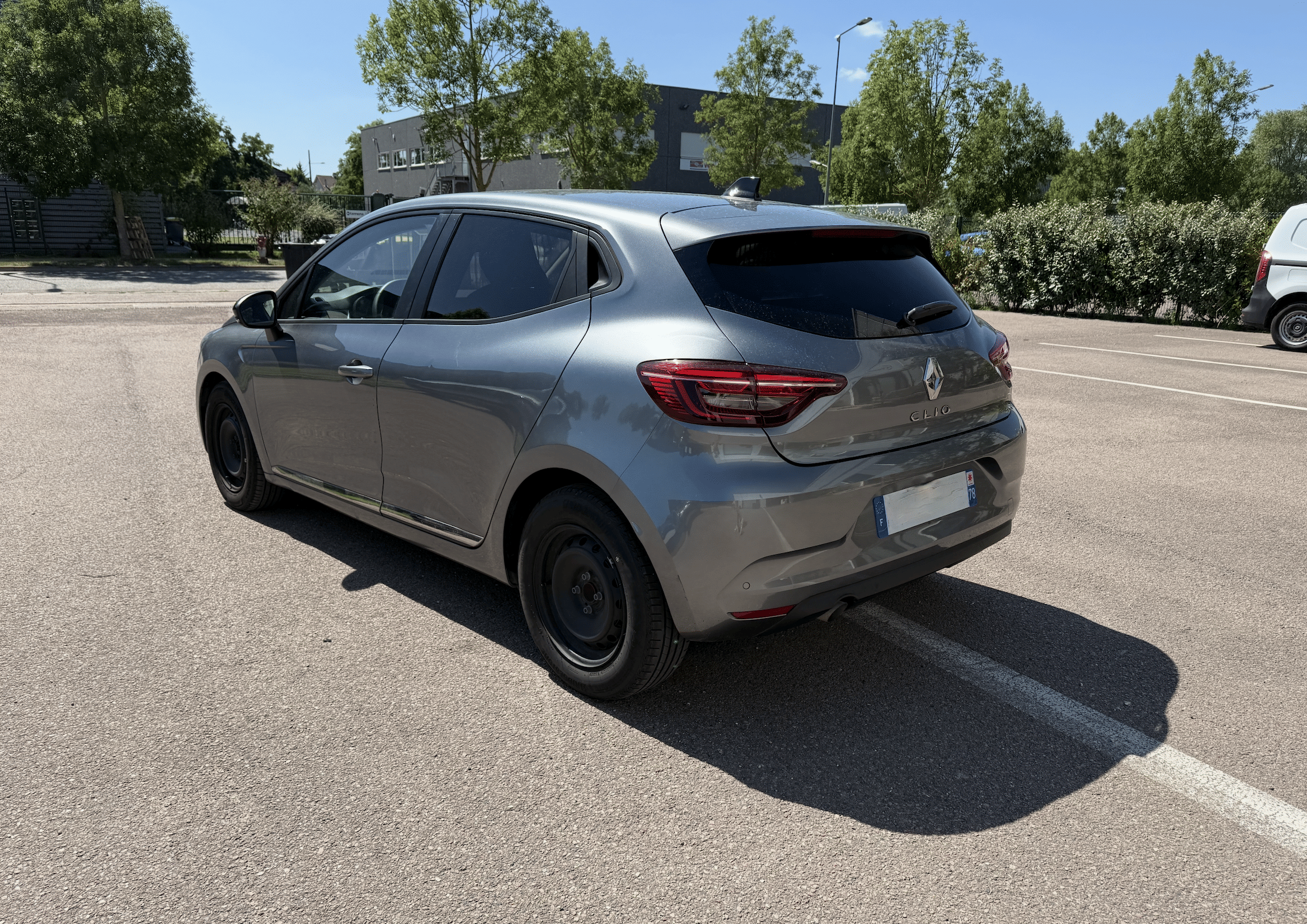 Renault Clio avec Siège bébé