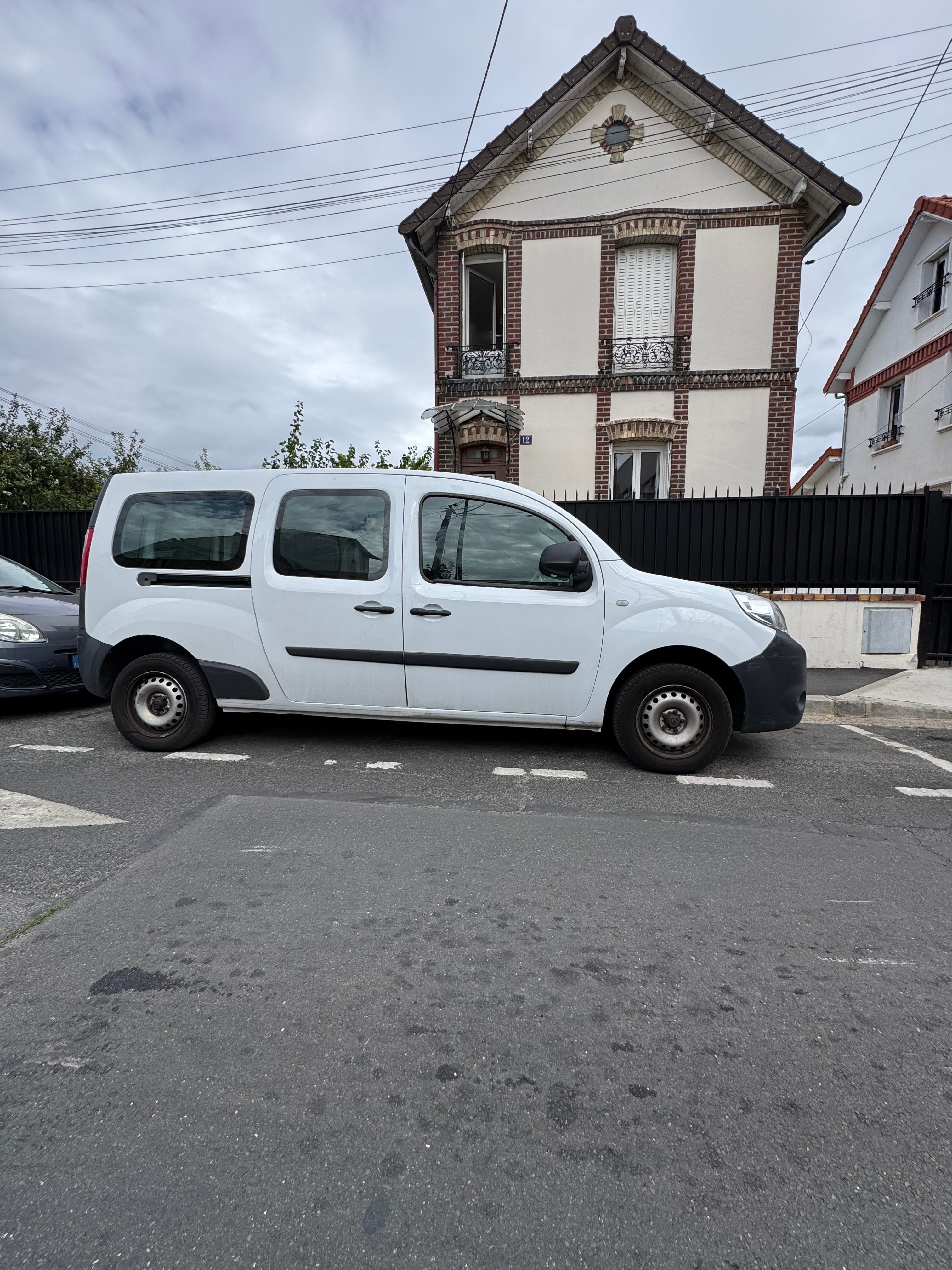 Renault Kangoo Fourgon avec Port USB