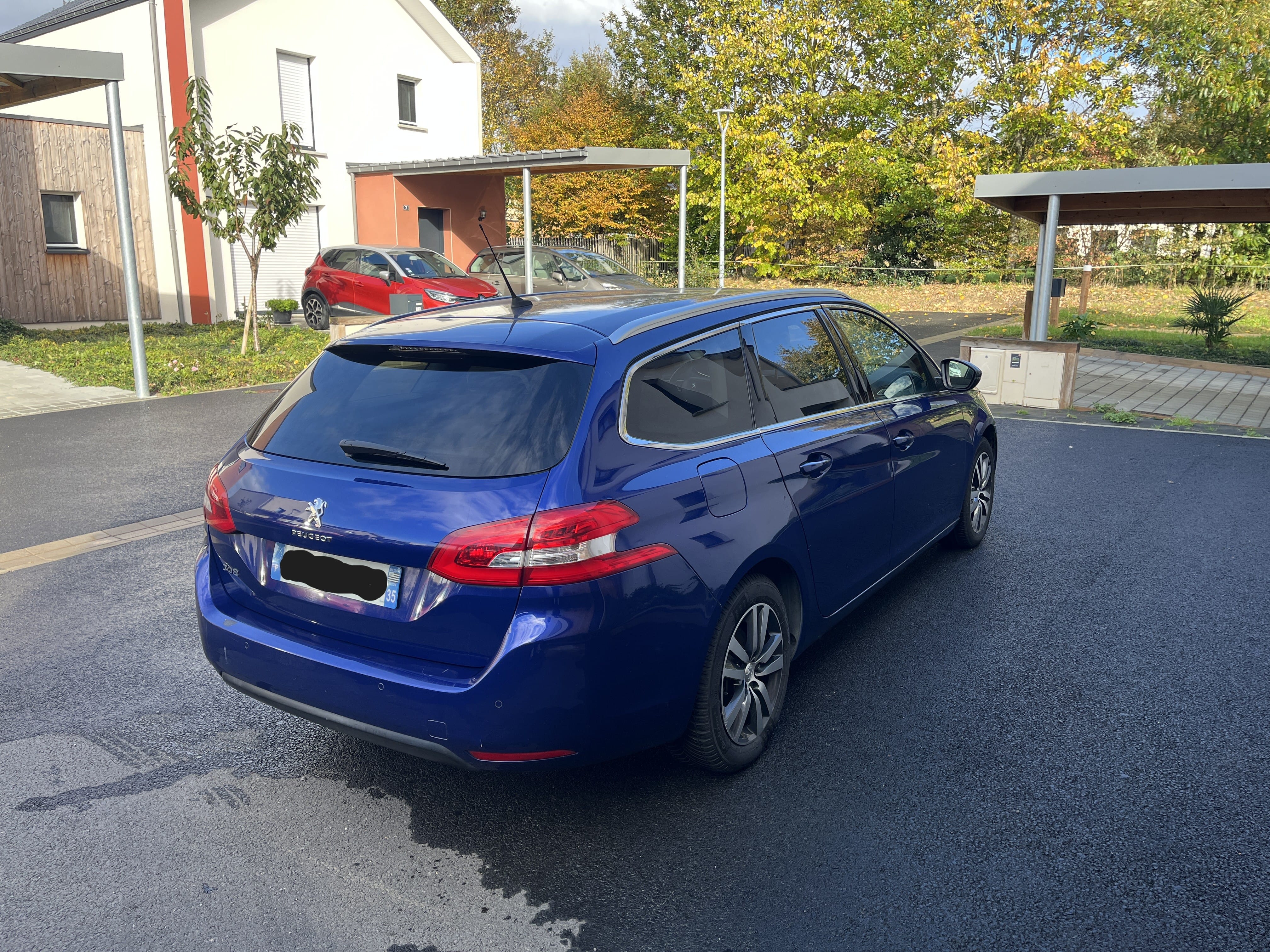 Peugeot 308 SW avec GPS