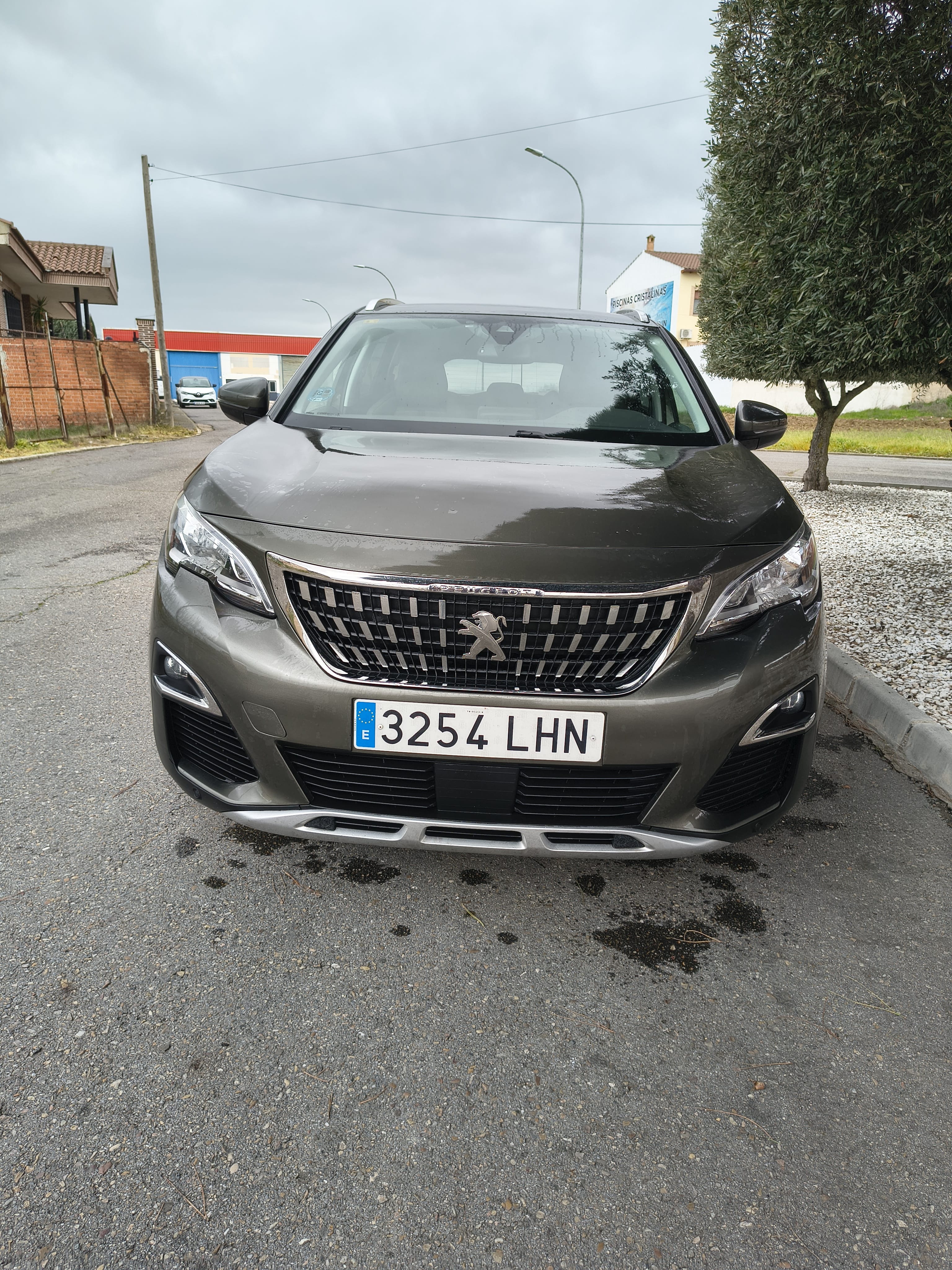 Peugeot 5008 con Tracción cuatro ruedas