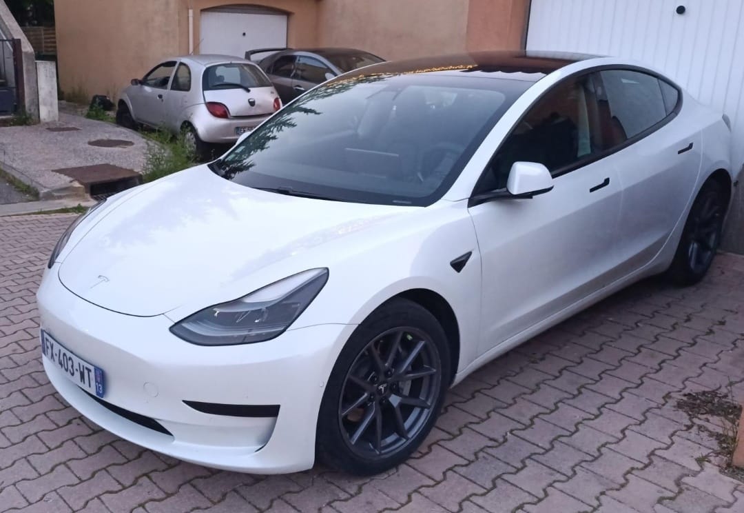 Tesla Model 3, 2021, Électrique, automatique