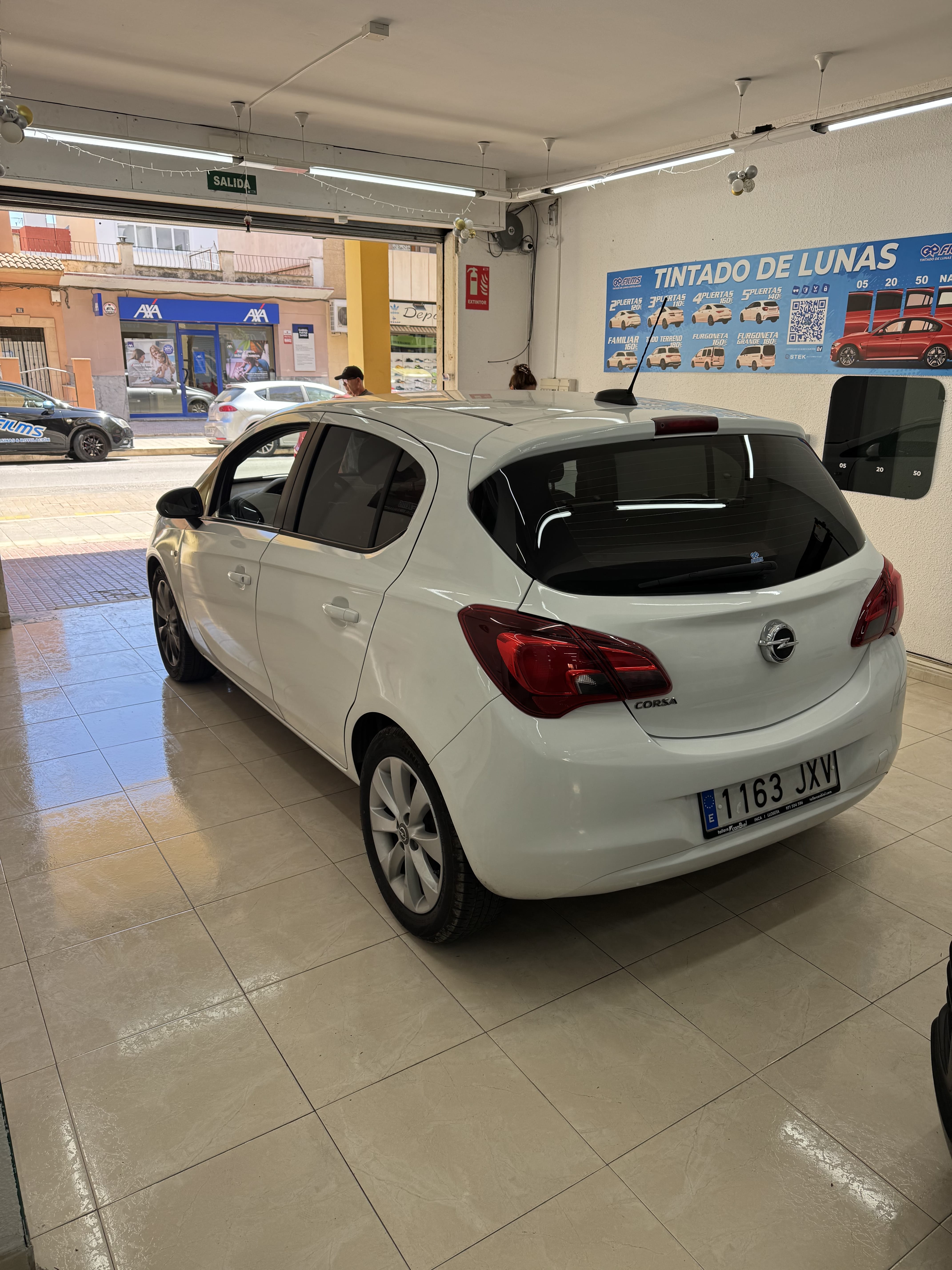 Opel Corsa-E with Air conditioning