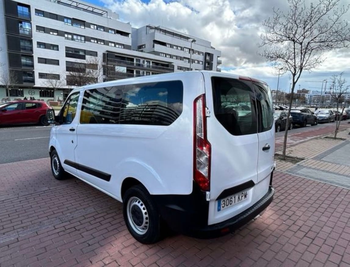 Ford Transit Furgoneta con Aire acondicionado