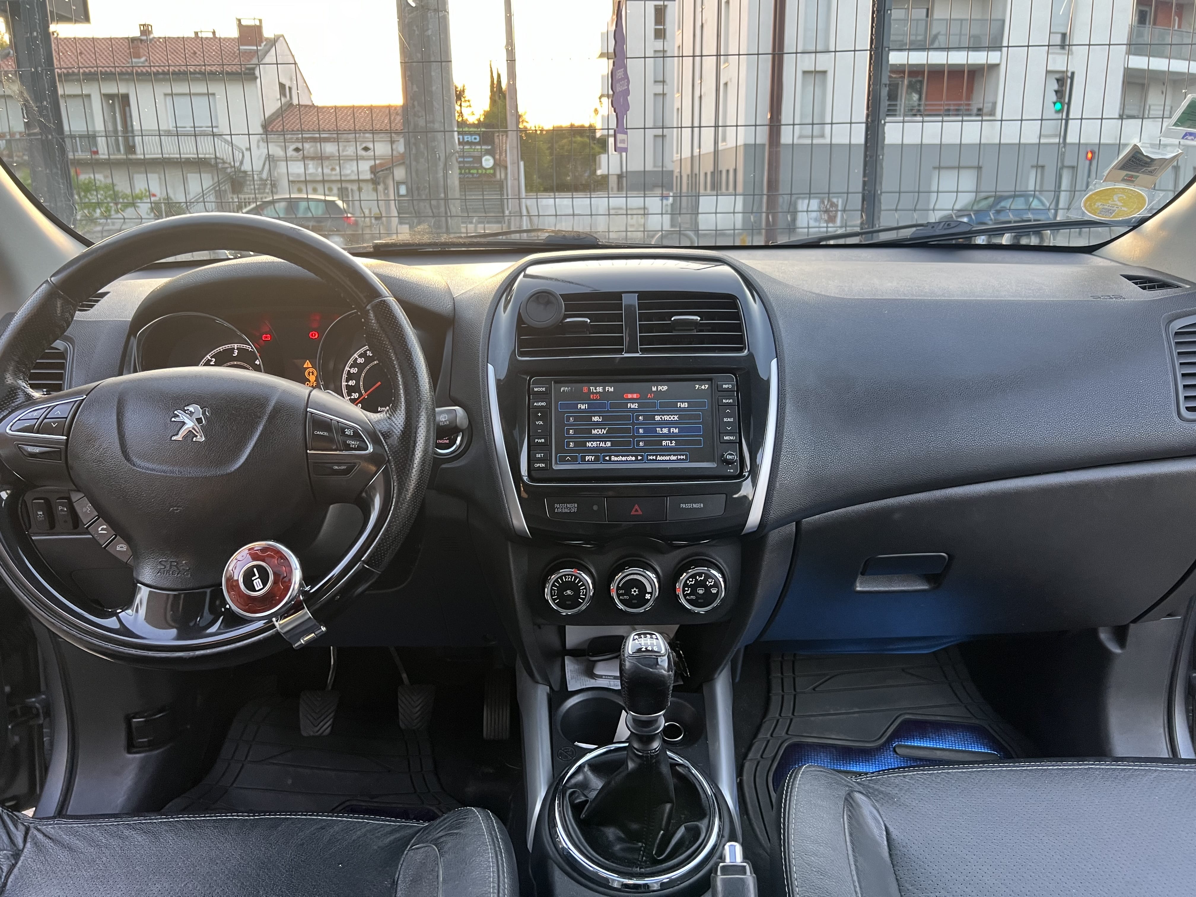 Peugeot 4008 avec Régulateur de vitesse