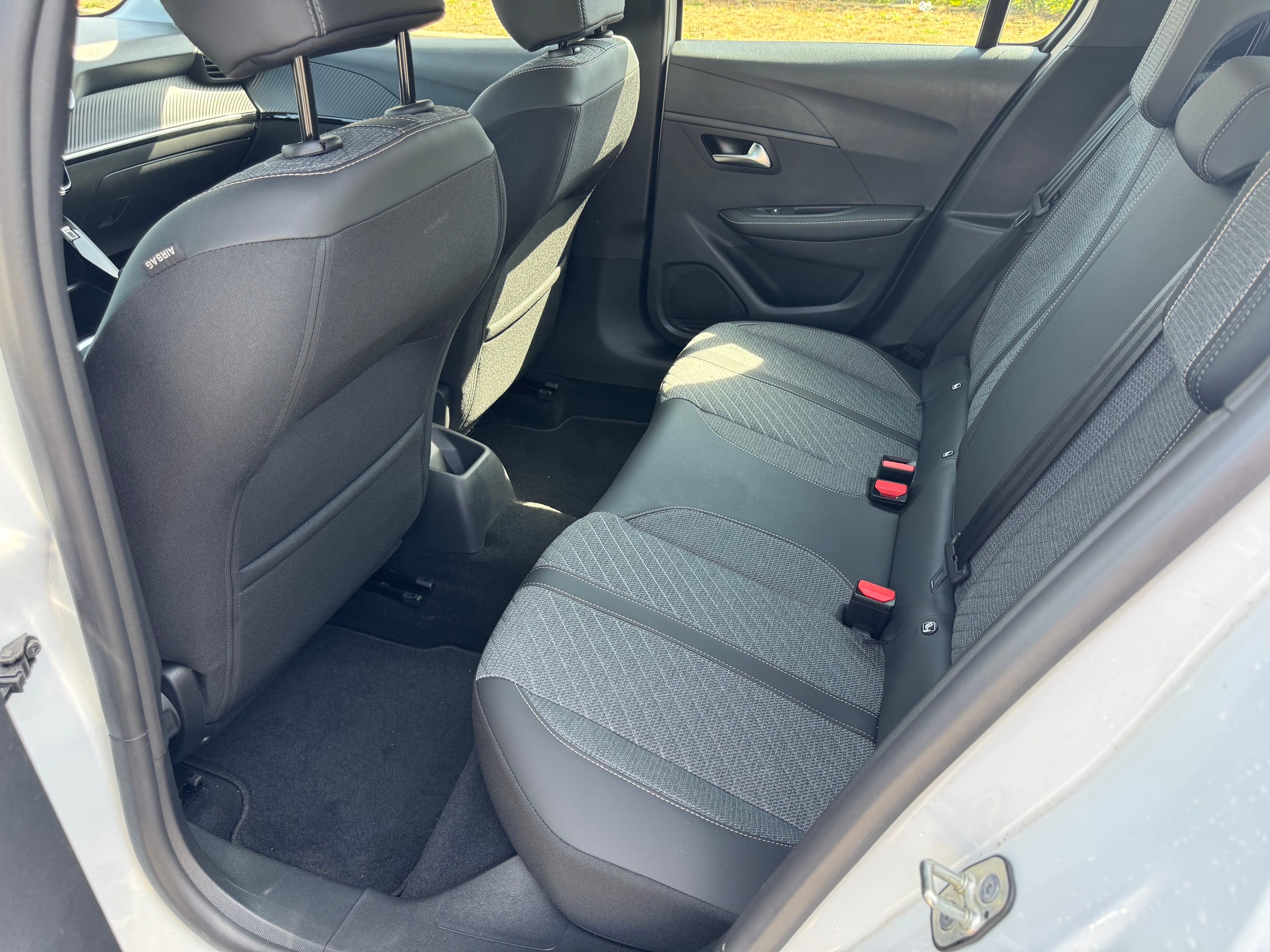 Peugeot 208 avec Android Auto