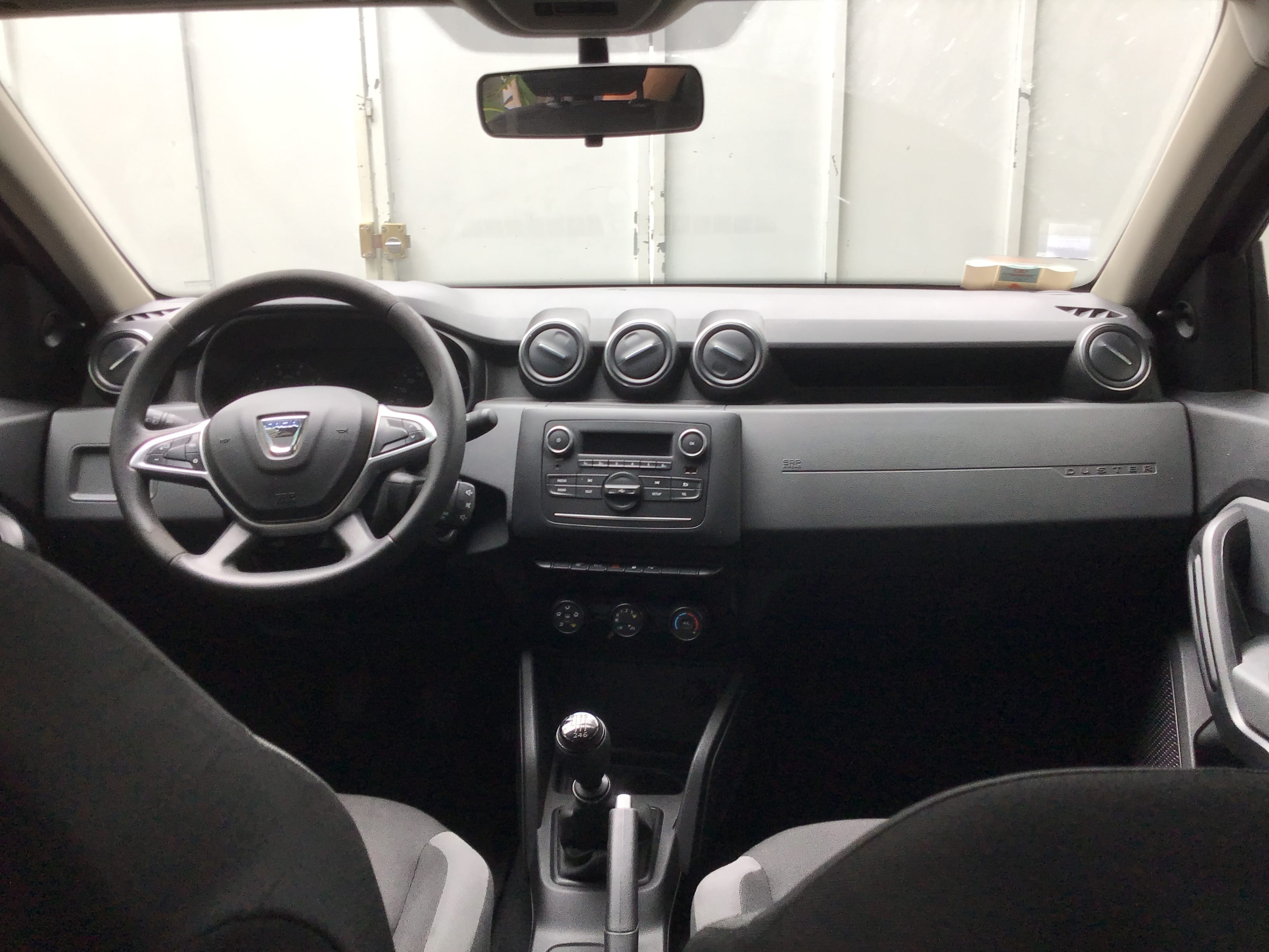 Dacia Duster avec Siège bébé