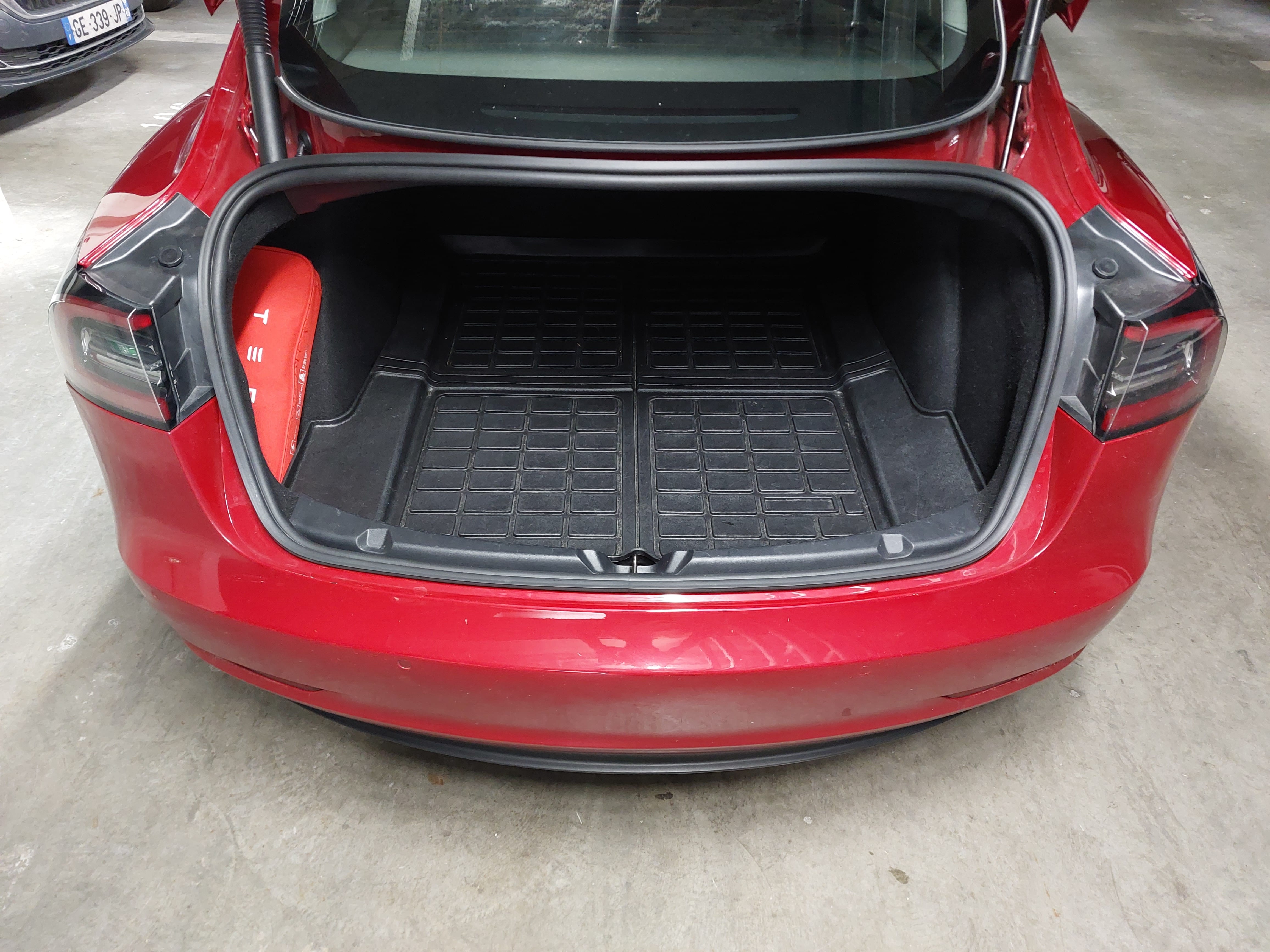 Tesla Model 3 Standard Range avec Dashcam