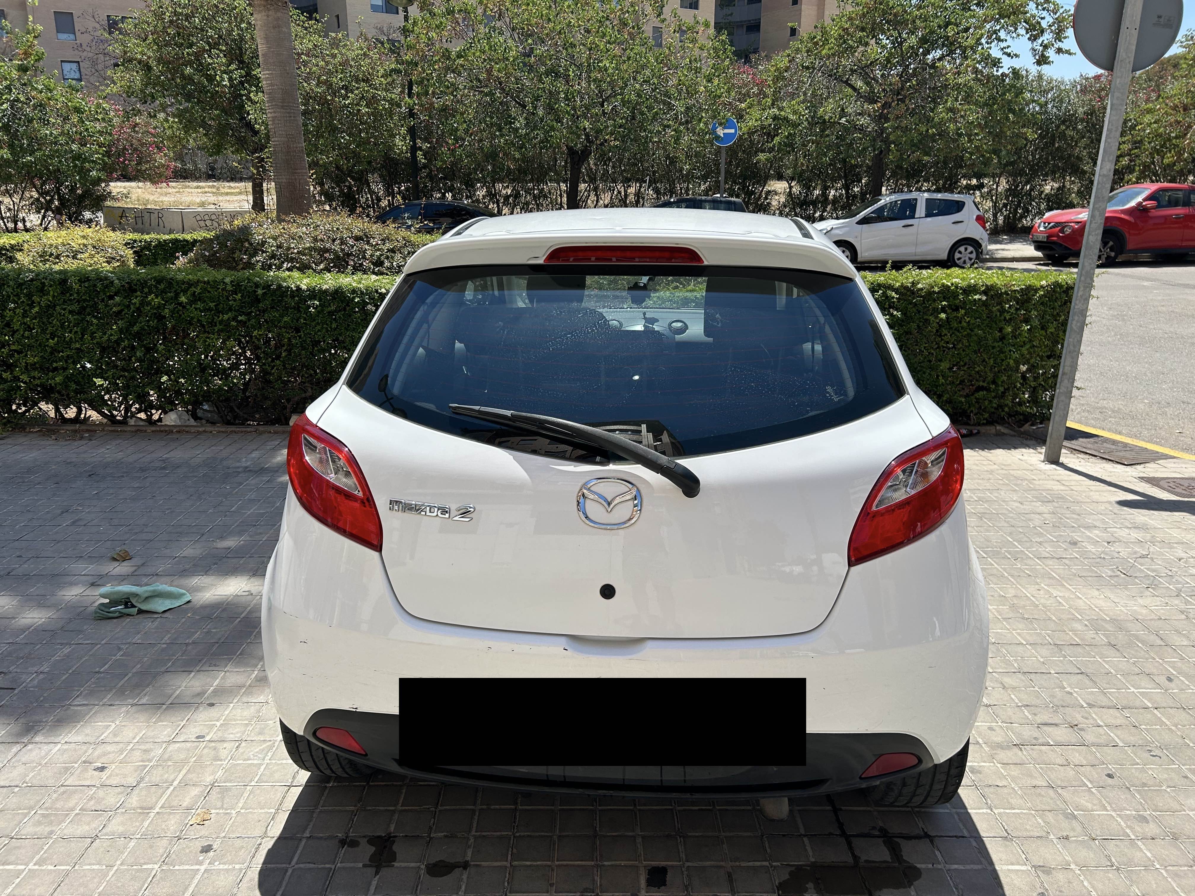 Mazda 2 con Entrada de Audio/iPod