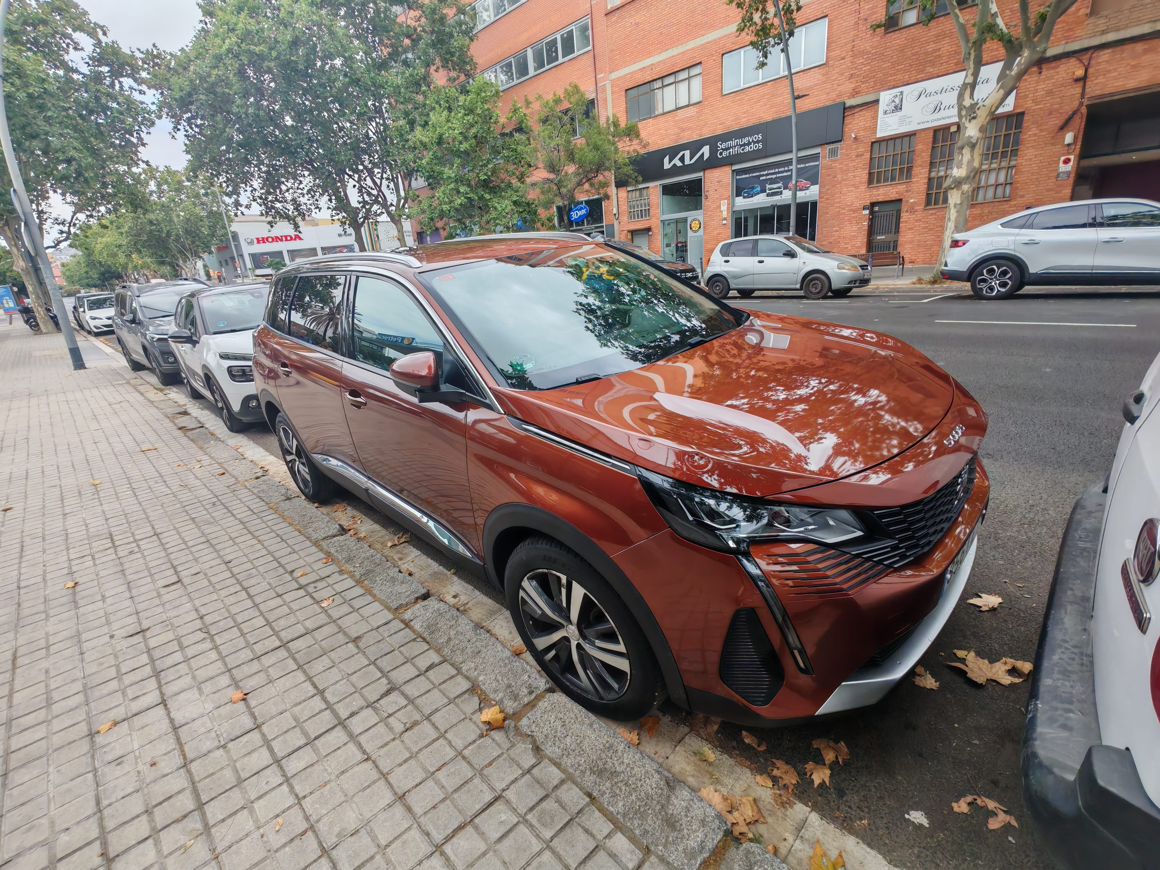 Peugeot 5008, 2021, Diesel, Automático, 7 plazas