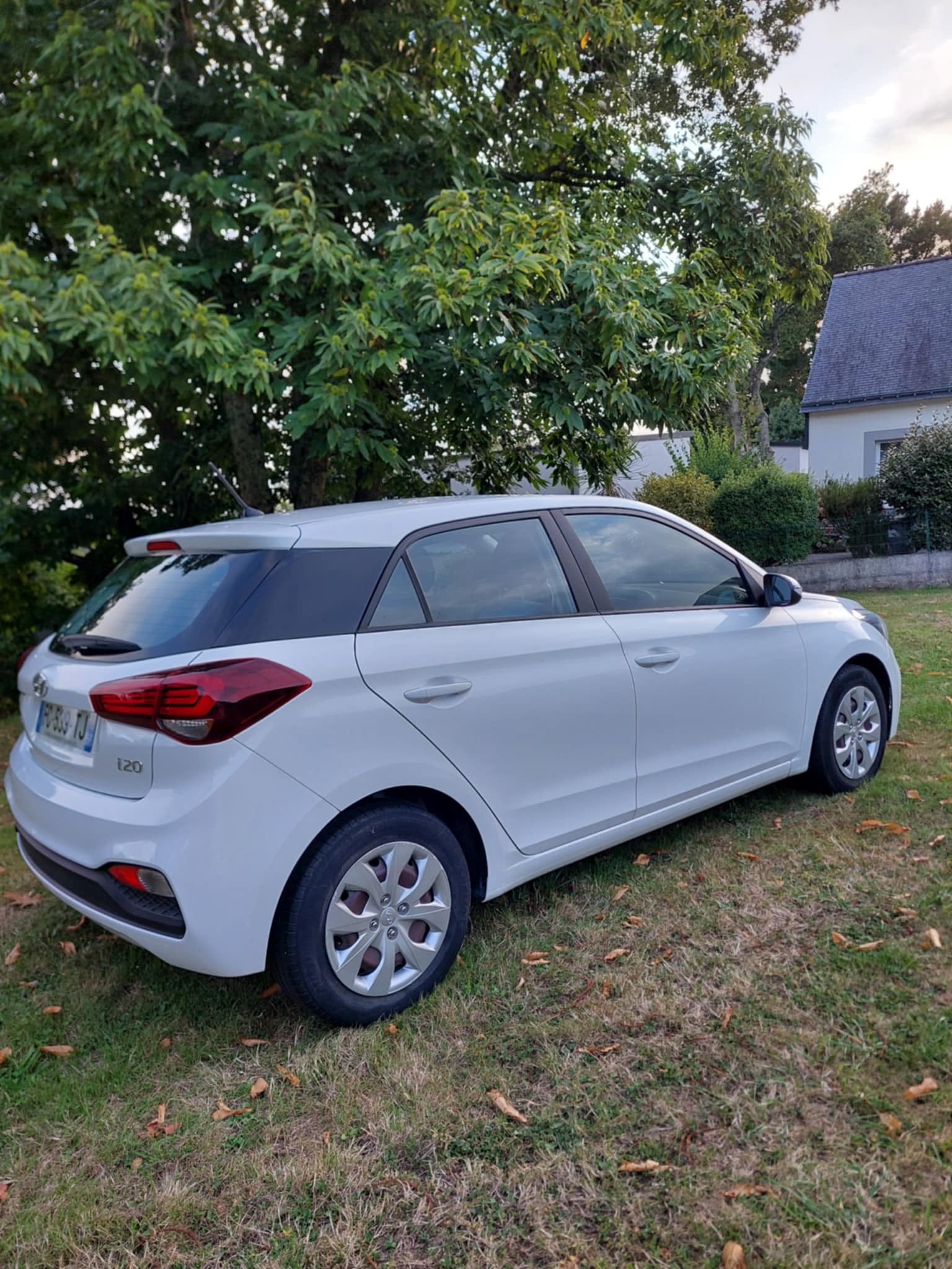 Hyundai i20 Essence avec Climatisation