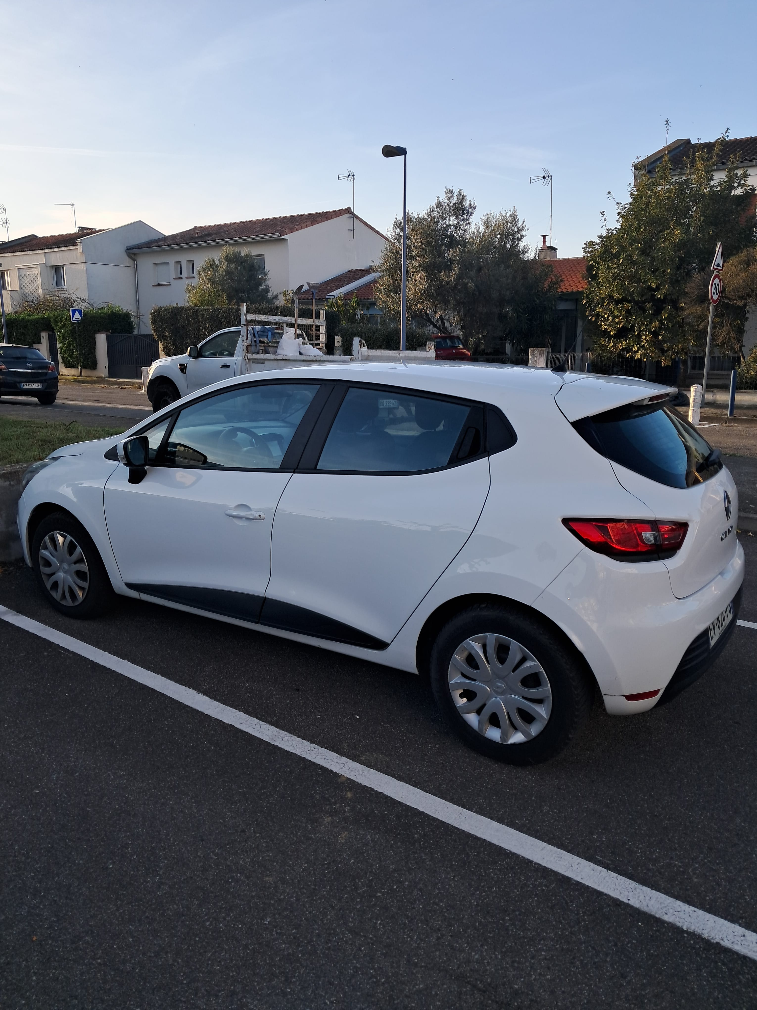 Renault Clio avec Climatisation