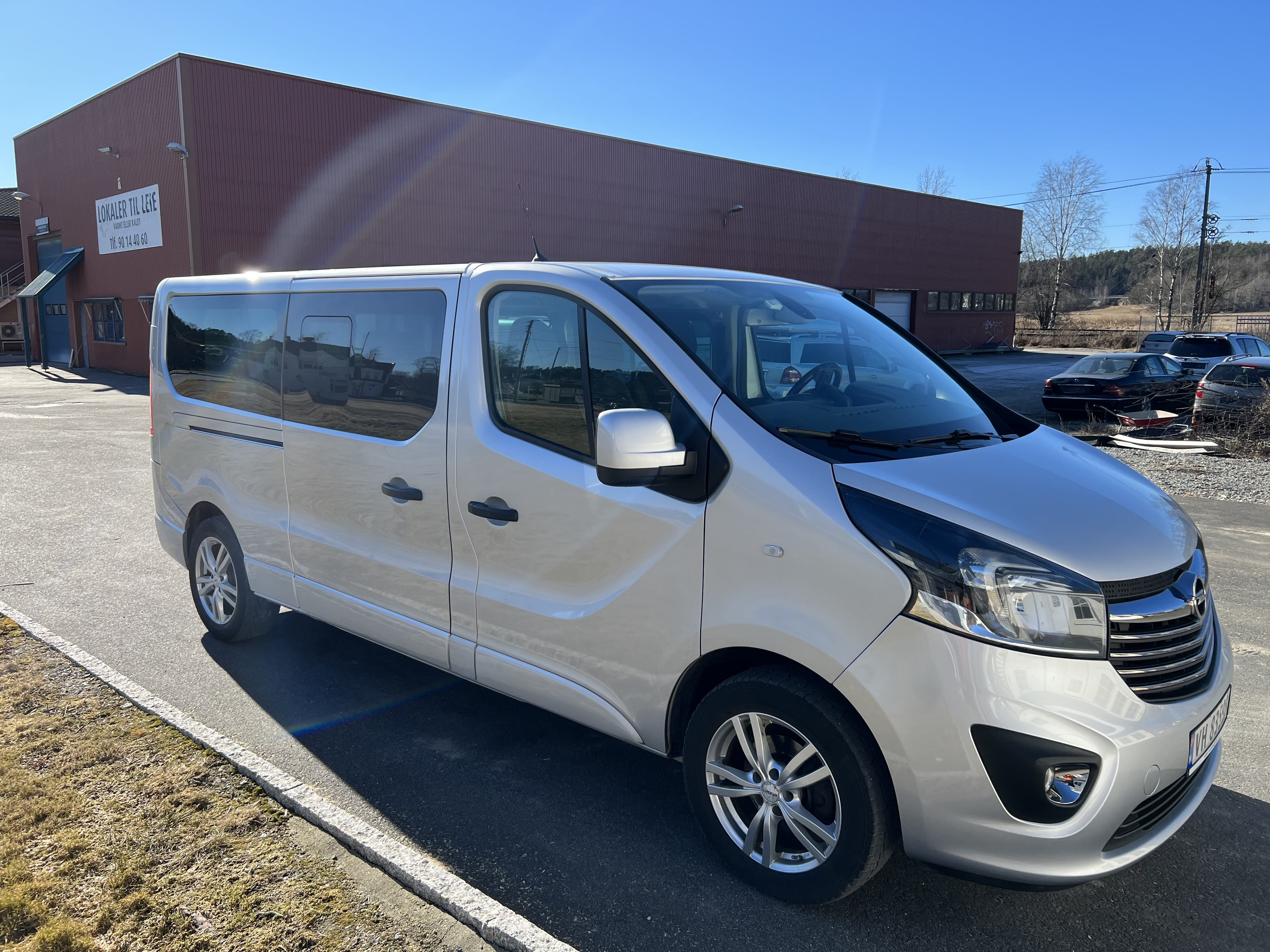 Opel Vivaro med Aircondition