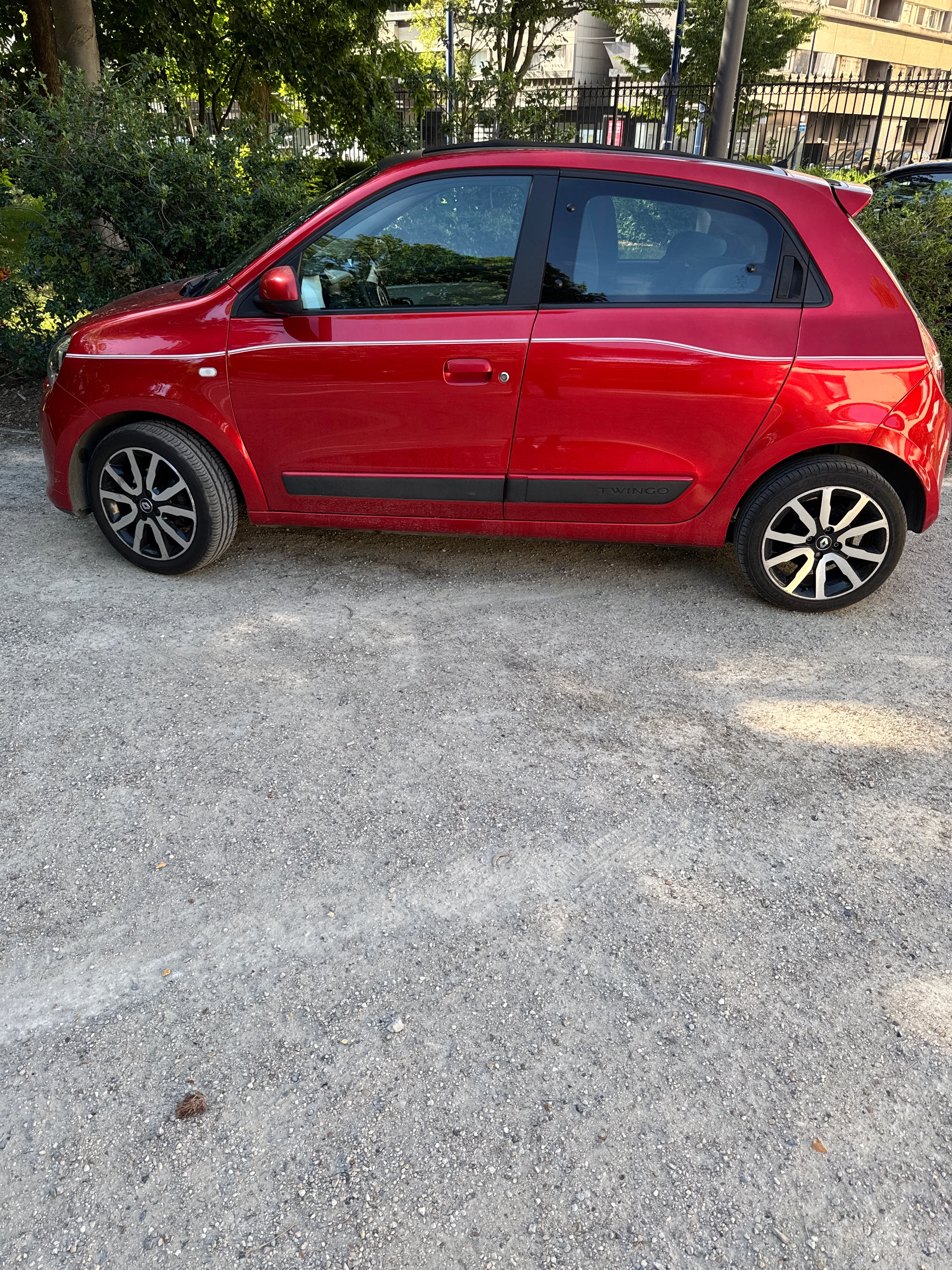 Renault Twingo III avec Climatisation