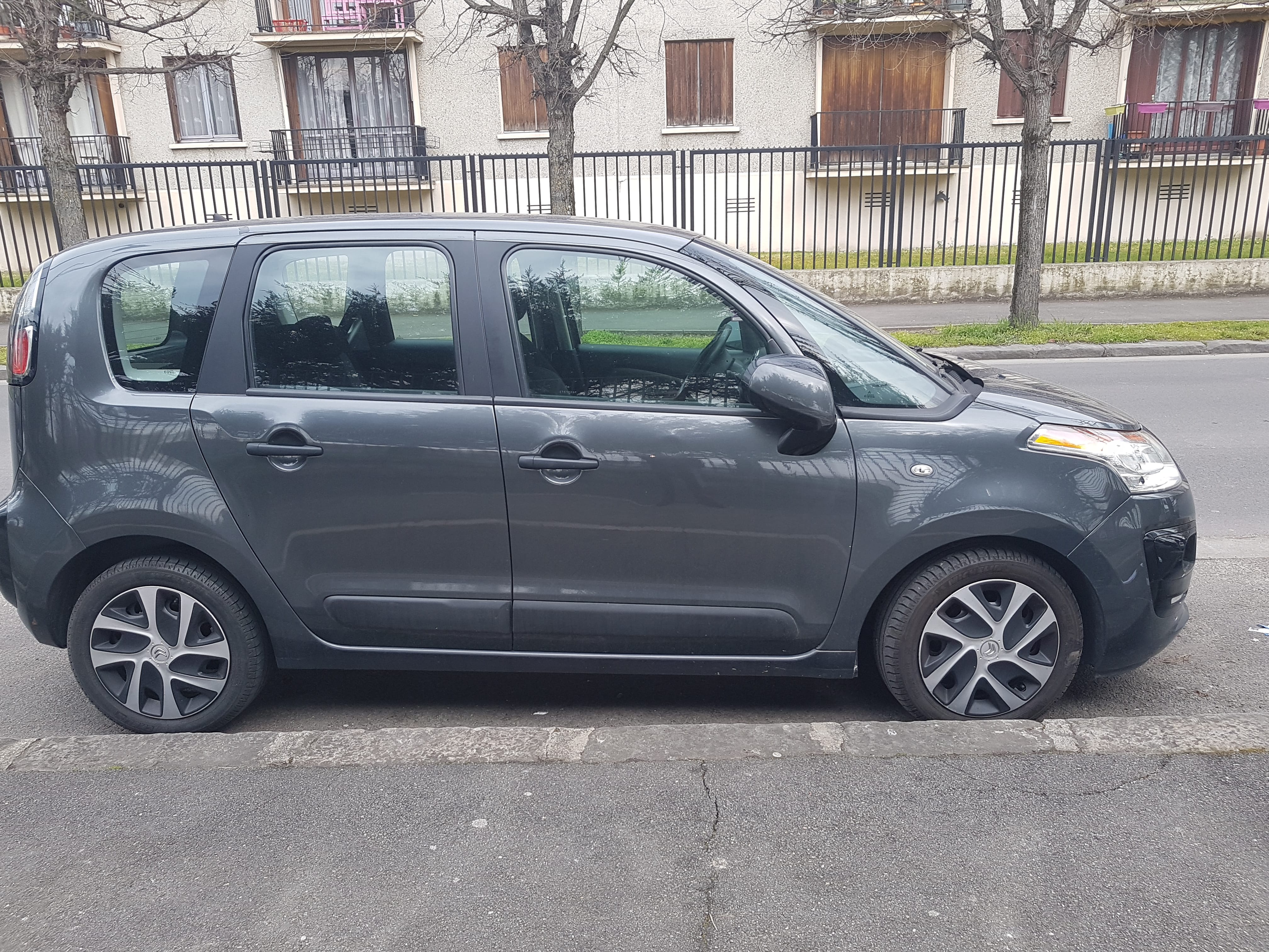 Citroen C3 Picasso avec Climatisation