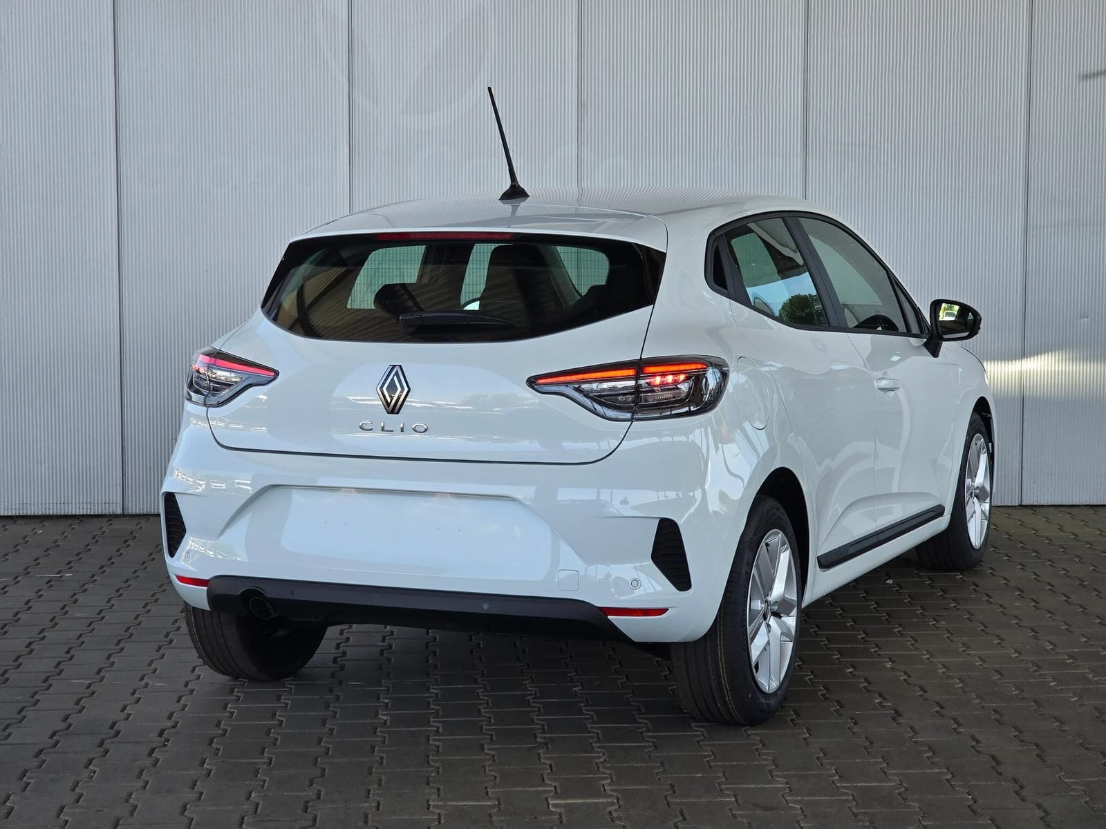 Renault Clio 2024 Facelift avec GPS