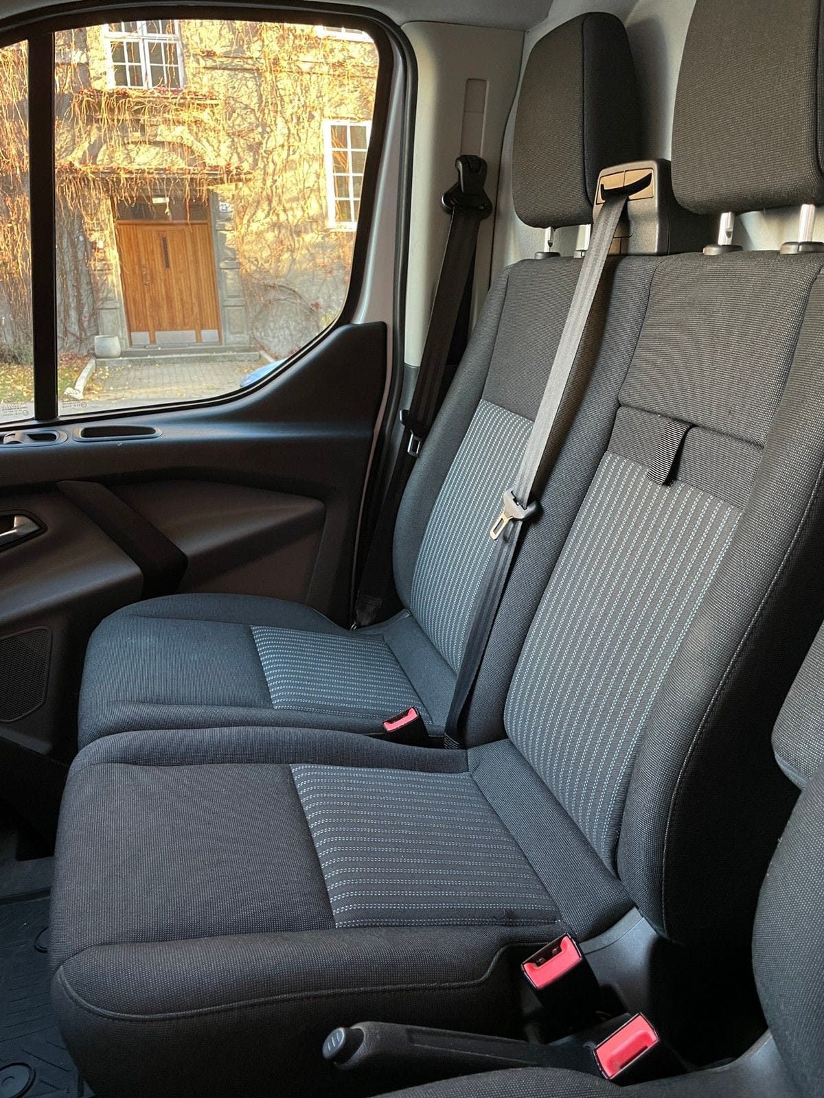 Ford Transit Custom Varebil med Vinterdekk