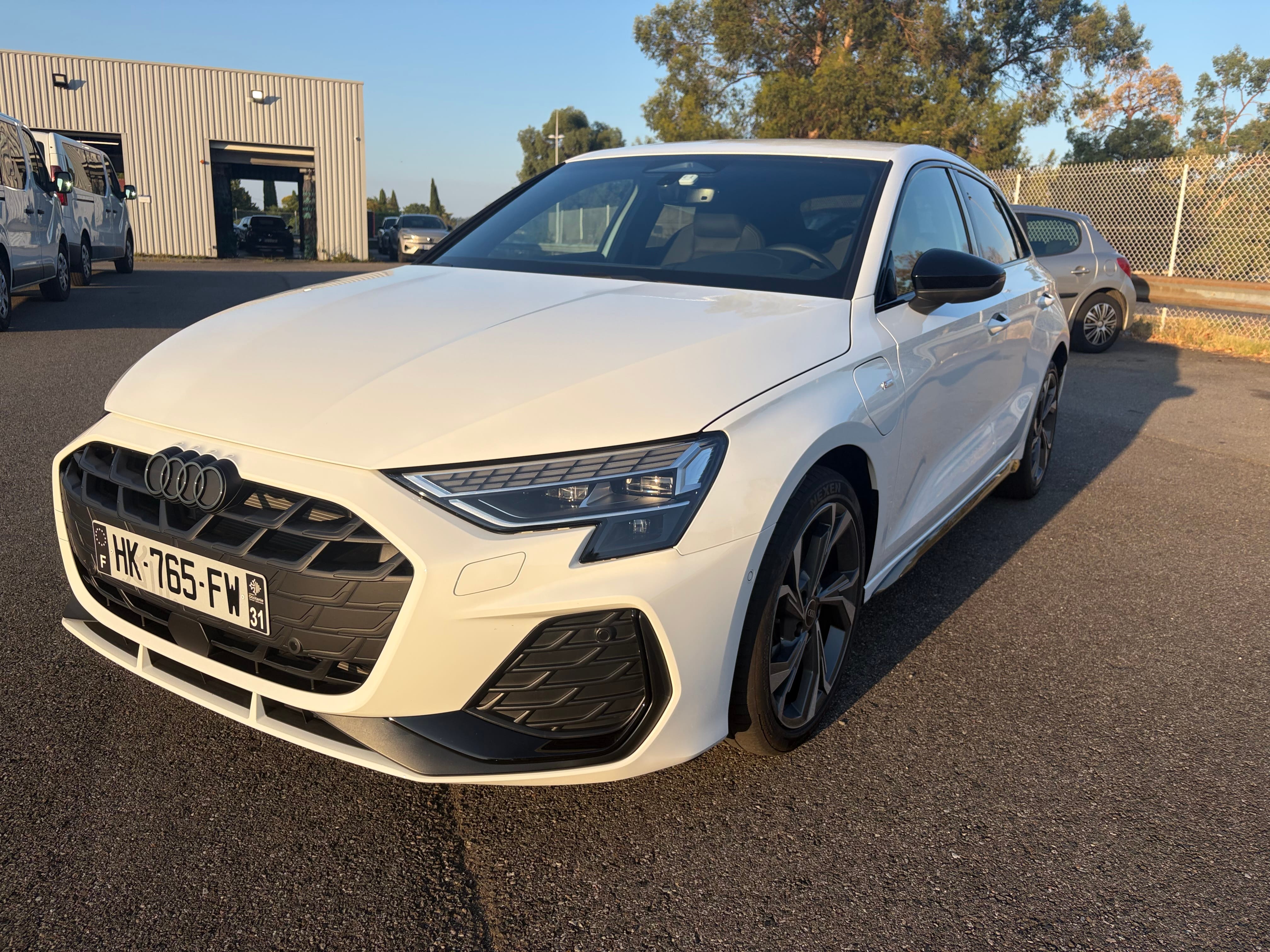 Audi A3 Sportback TFSI e 40tfsi, 2026, Essence 95 / Électrique (hybride), automatique