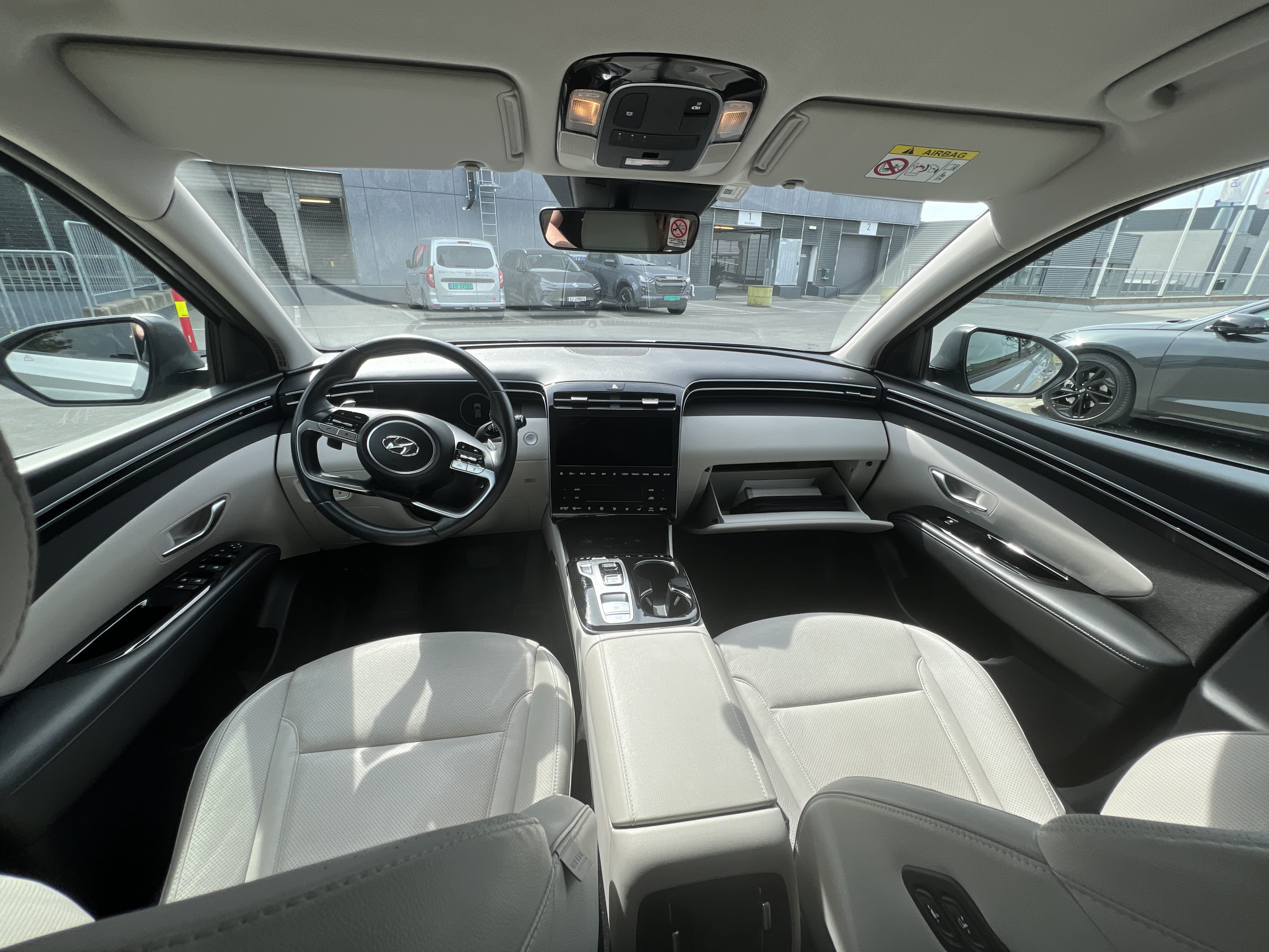 Hyundai Tucson Hybrid Limited m/Skiboks with Cruise control